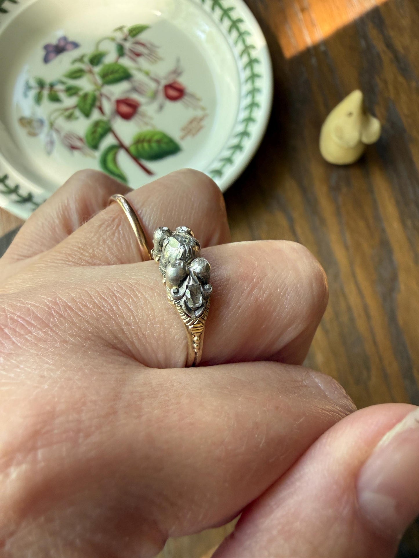 Antique Seven Stone Rose Cut DIAMOND Ring Floral Engraved Ring Butt 18k Gold Silver Collets Georgian Revival Ornate Linear Rivet Detail