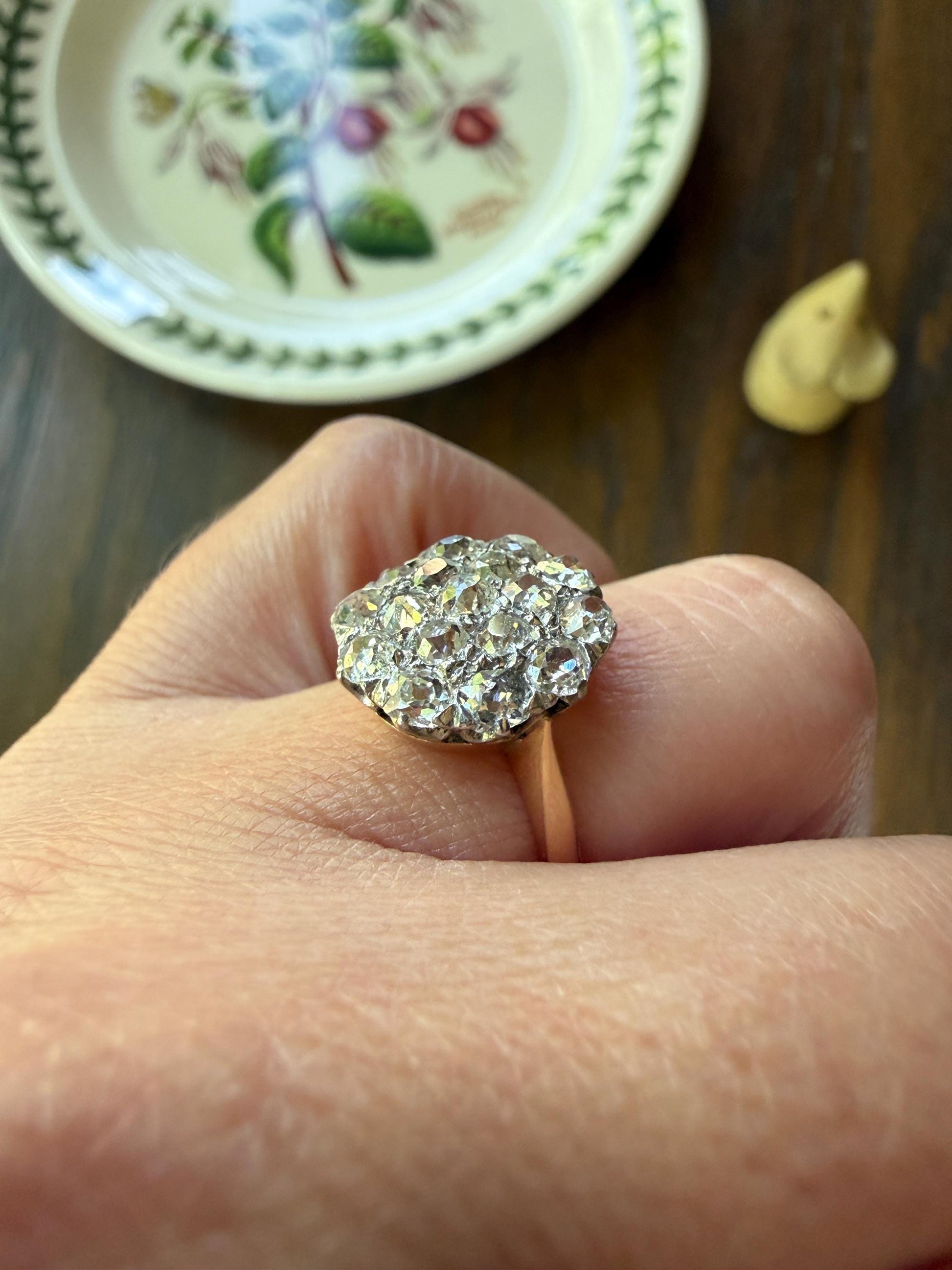 Antique 1.75 Carat Chunky Old Mine Cut DIAMOND Cobblestone Cluster Ring 18k Gold Sparkly Texture Circular