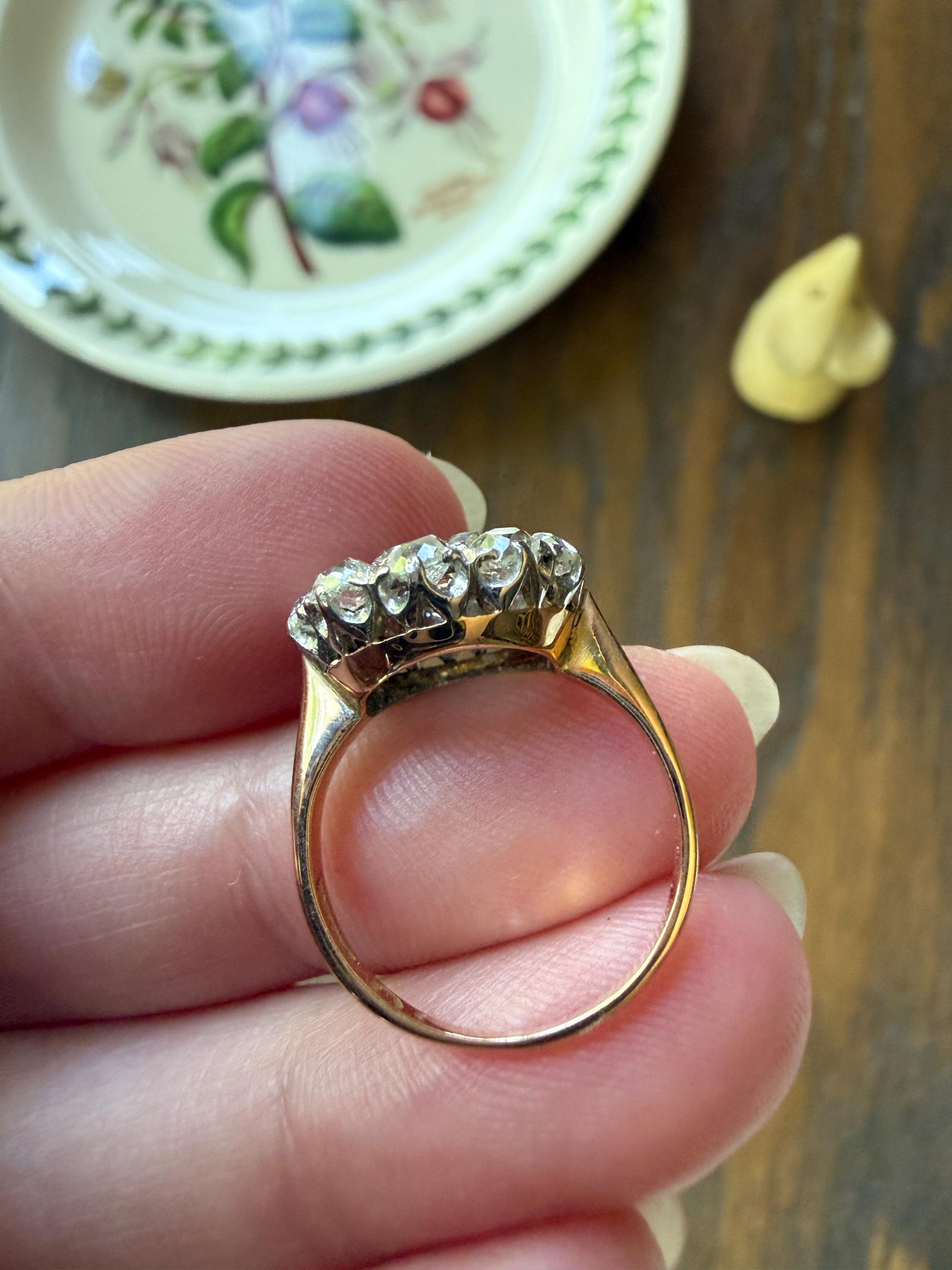Antique 1.75 Carat Chunky Old Mine Cut DIAMOND Cobblestone Cluster Ring 18k Gold Sparkly Texture Circular