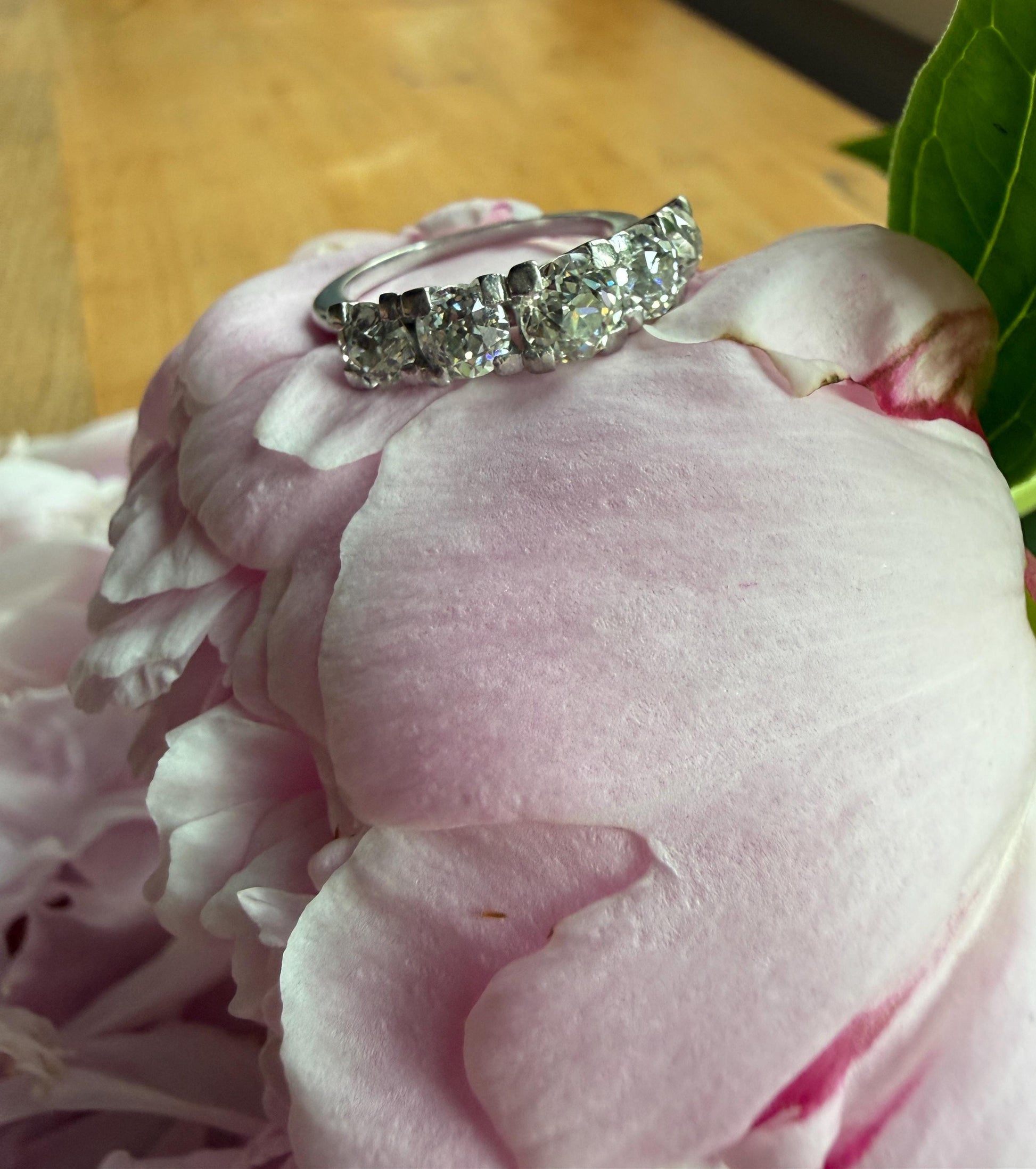 MEGA 2.6 Carat Old Mine Cut DIAMOND Ring 18k White Gold Vintage Band Tall Chunky Stacker Art Deco Wedding OMC Splayed