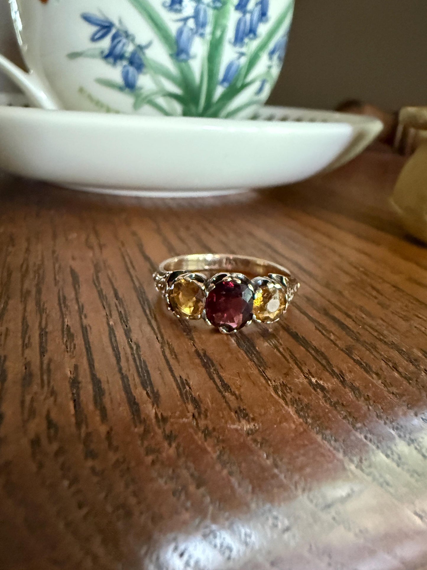 Rare Georgian Era Scottish Antique 14k Gold Three Stone Ring Garnet Citrine Red Yellow 360 Engraved Shank Inverness Known Maker Tulips