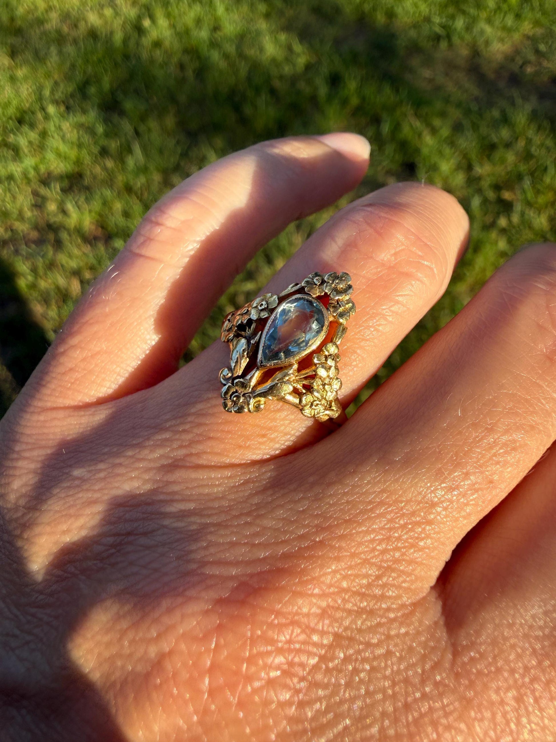 Forget Me Not AQUAMARINE Antique Belle Epoque FLORAL 18k Gold French Victorian Flower Garland Ring Pear Teardrop Pale Blue Bezel Set