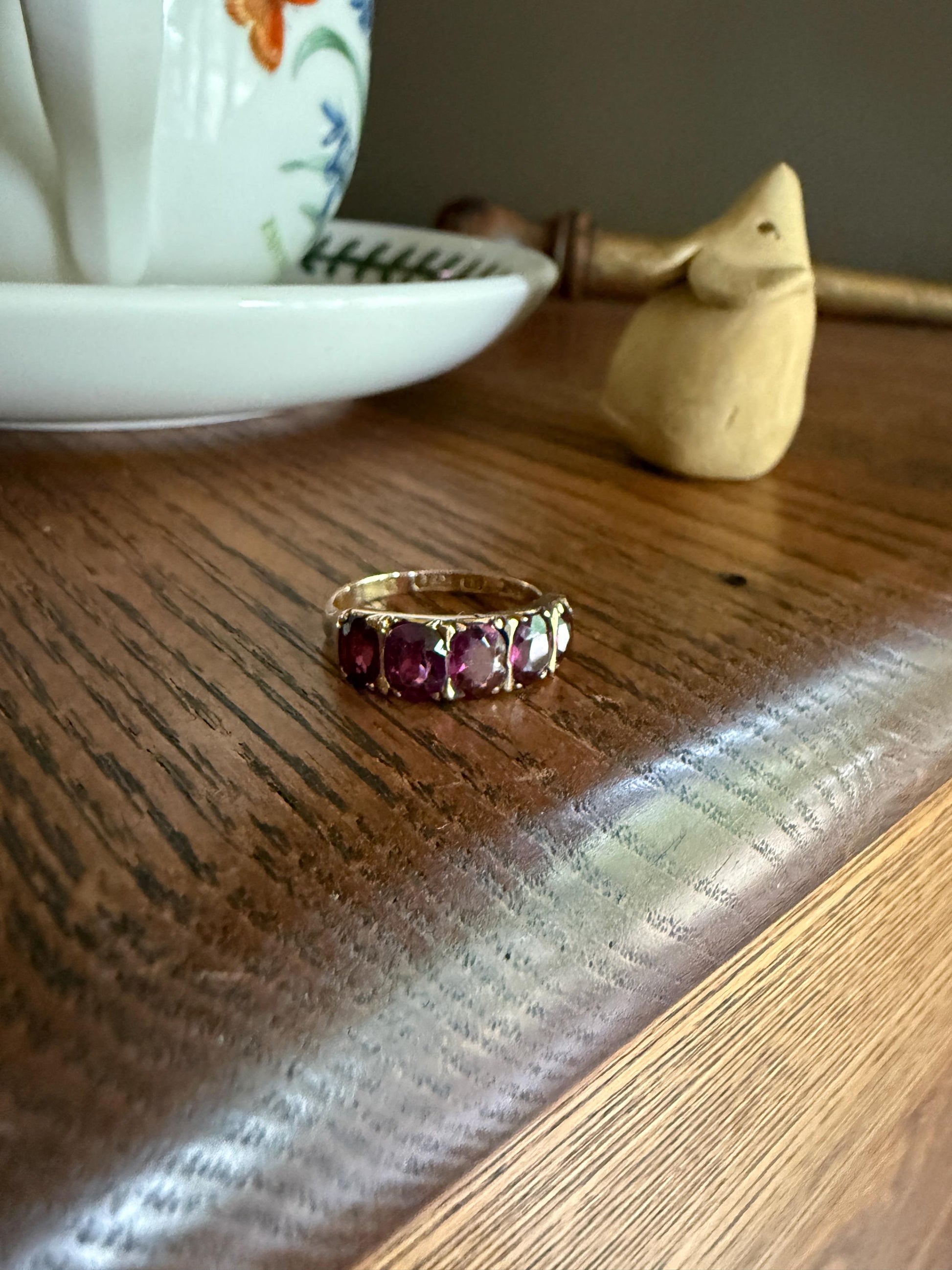 Antique Almandine GARNET Five Stone Oval Stacker Band 15k Gold Ring Purple Colorful Geometric Romantic Gift Juicy Berry Color Graduating