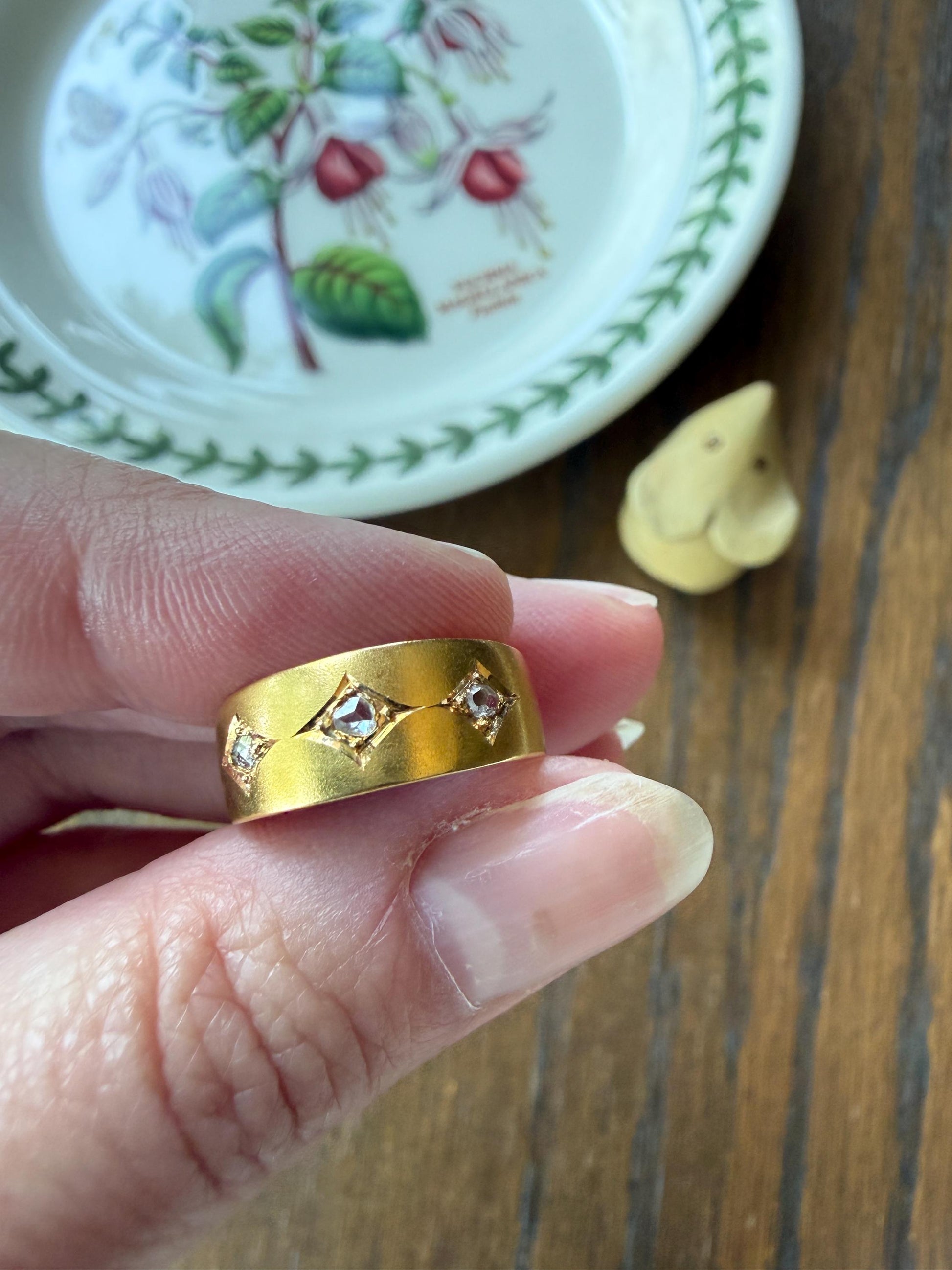 Antique Rose Cut DIAMOND Brushed Matte Finish 18k Gold Three Stone Ring Tapered Gypsy Cigar Band Geometric Stacker Pinky