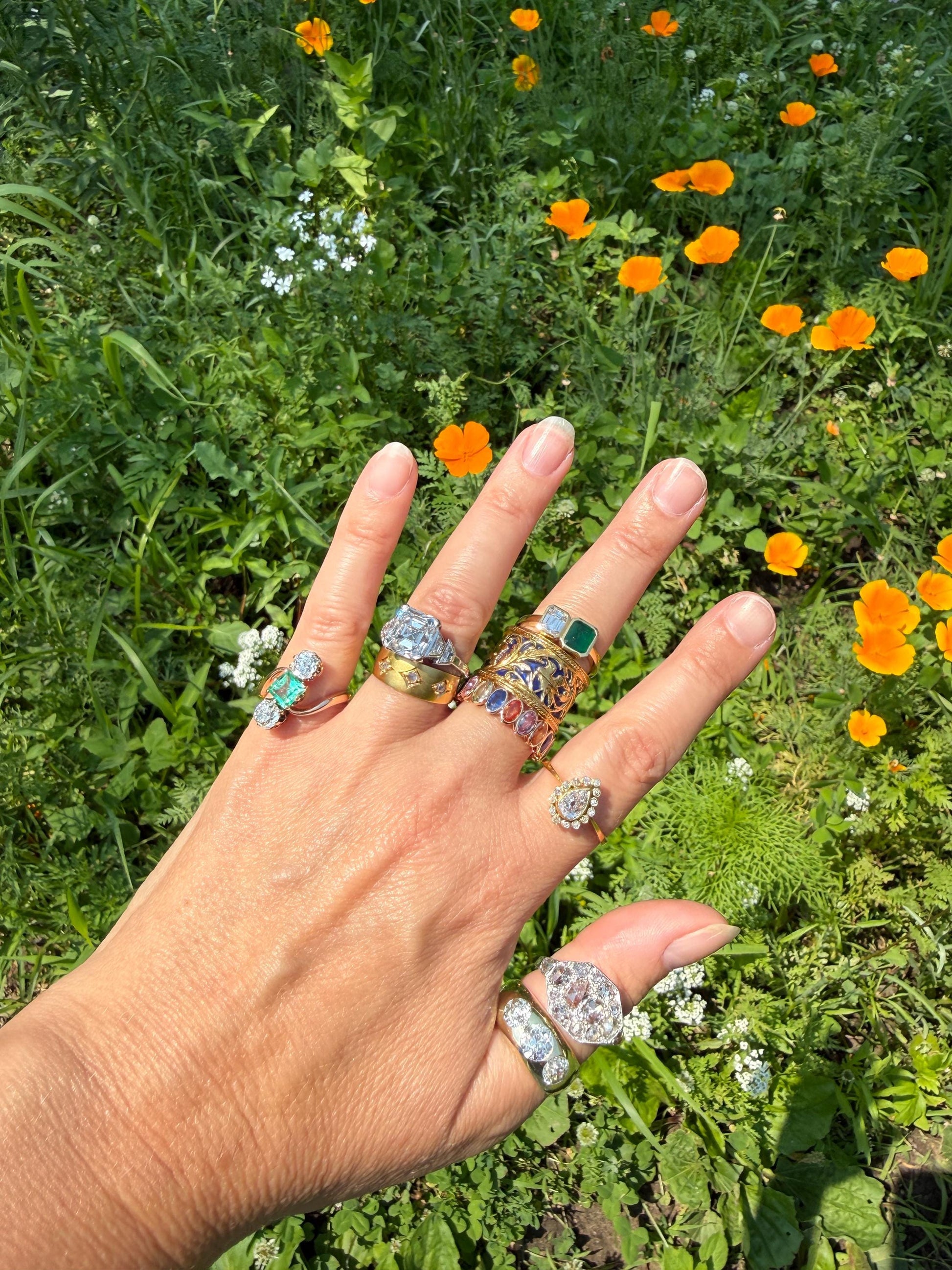 Natural Rainbow SAPPHIRES 3.5 Carats Oval Bezel Set Eternity Band 18k Rose Gold Ring Blue Yellow Green Pink
