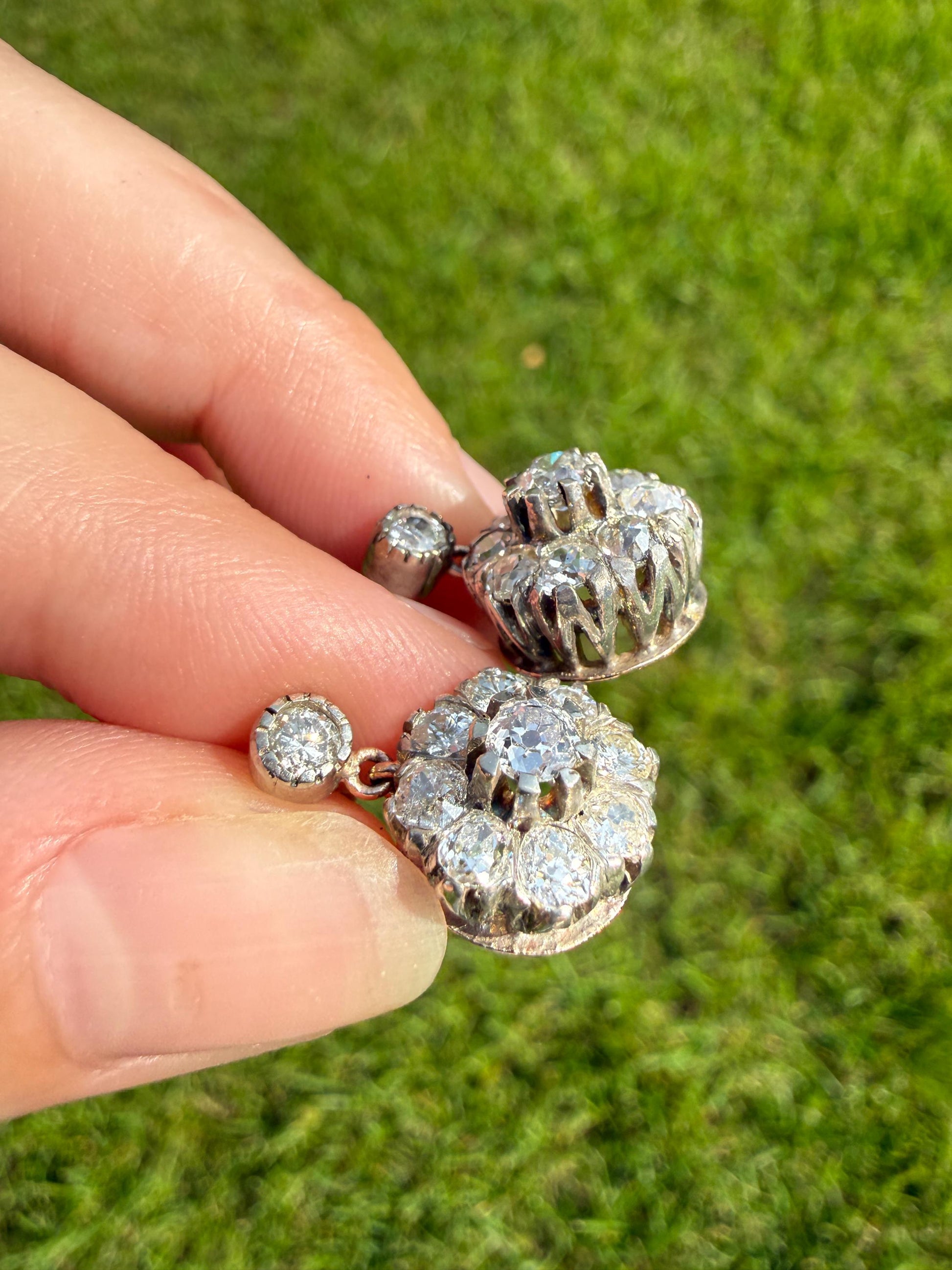 ANTIQUE 3 Carats Tdw Old Mine Brilliant Cut Diamond Daisy Cluster Dangle Earrings BOXED 10k Gold Silver 3Ctw