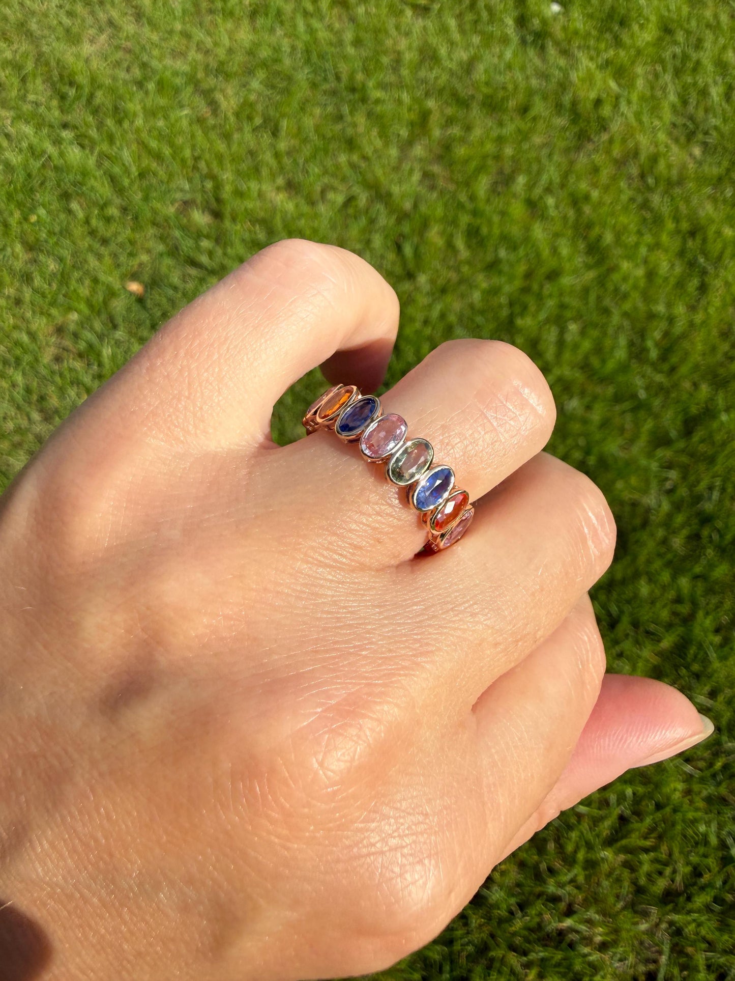 Natural Rainbow SAPPHIRES 3.5 Carats Oval Bezel Set Eternity Band 18k Rose Gold Ring Blue Yellow Green Pink