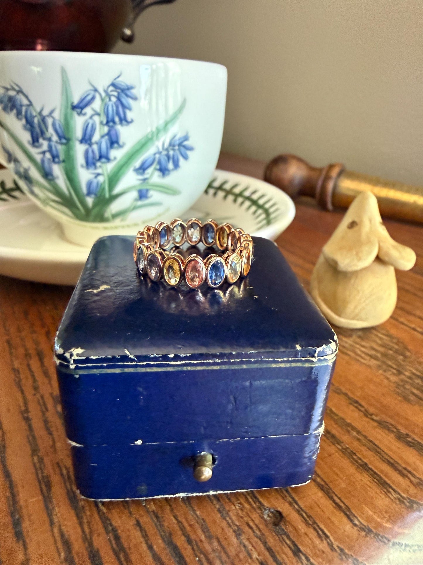 Natural Rainbow SAPPHIRES 3.5 Carats Oval Bezel Set Eternity Band 18k Rose Gold Ring Blue Yellow Green Pink