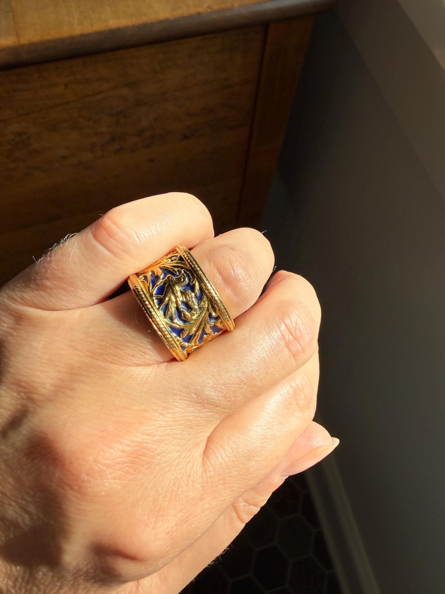 HEAVY Vintage BIRD Floral Leaf Cigar Band 14.5g 18k Gold Cobalt Blue Enamel Arabesque 13.5mm Wide Eternity Figural Stacker