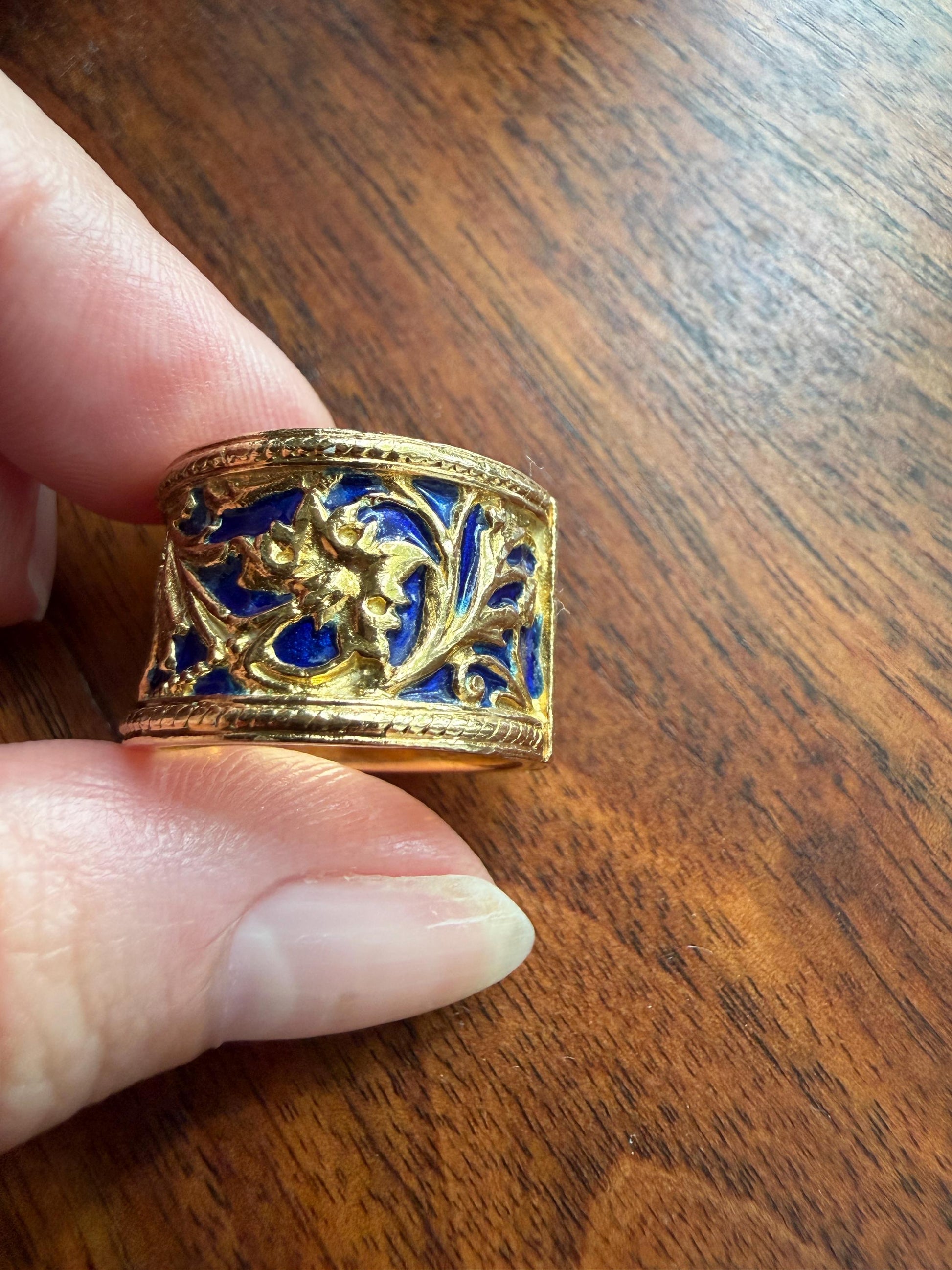 HEAVY Vintage BIRD Floral Leaf Cigar Band 14.5g 18k Gold Cobalt Blue Enamel Arabesque 13.5mm Wide Eternity Figural Stacker