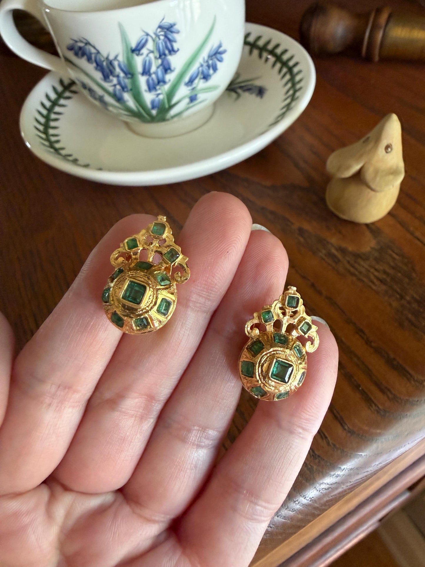 ANTIQUE Iberian 22 Natural Square Cut EMERALD Early 1900s Georgian Revival Crowned Domed Stud Earrings 18k Gold Baroque Style Green Engraved