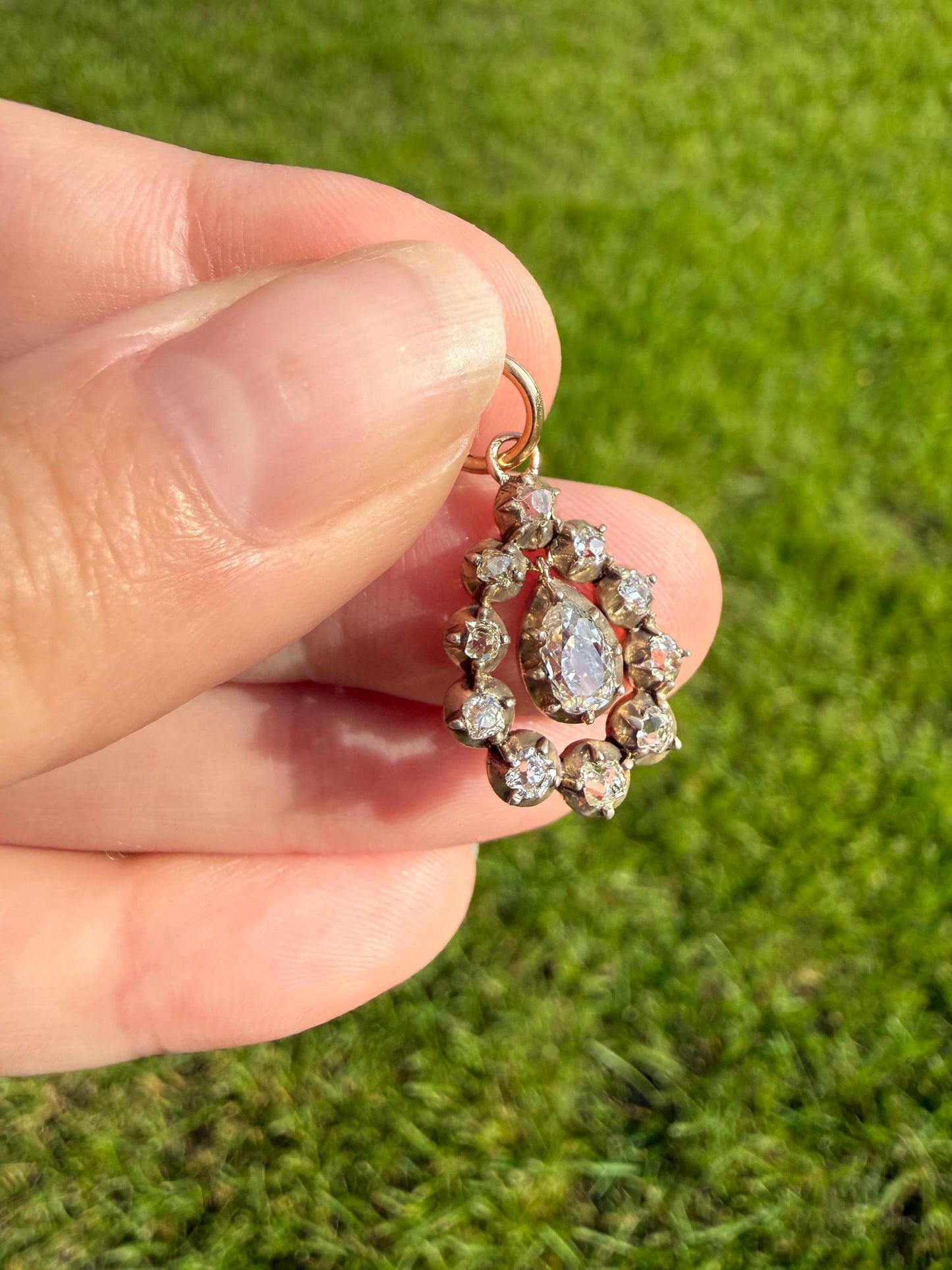 GEORGIAN Era Antique 1.1 Carat Old Mine Peruzzi Cut DIAMOND Pear Teardrop Cluster Pendant Split Ring French 18k Gold Silver Dangle OMC Gift