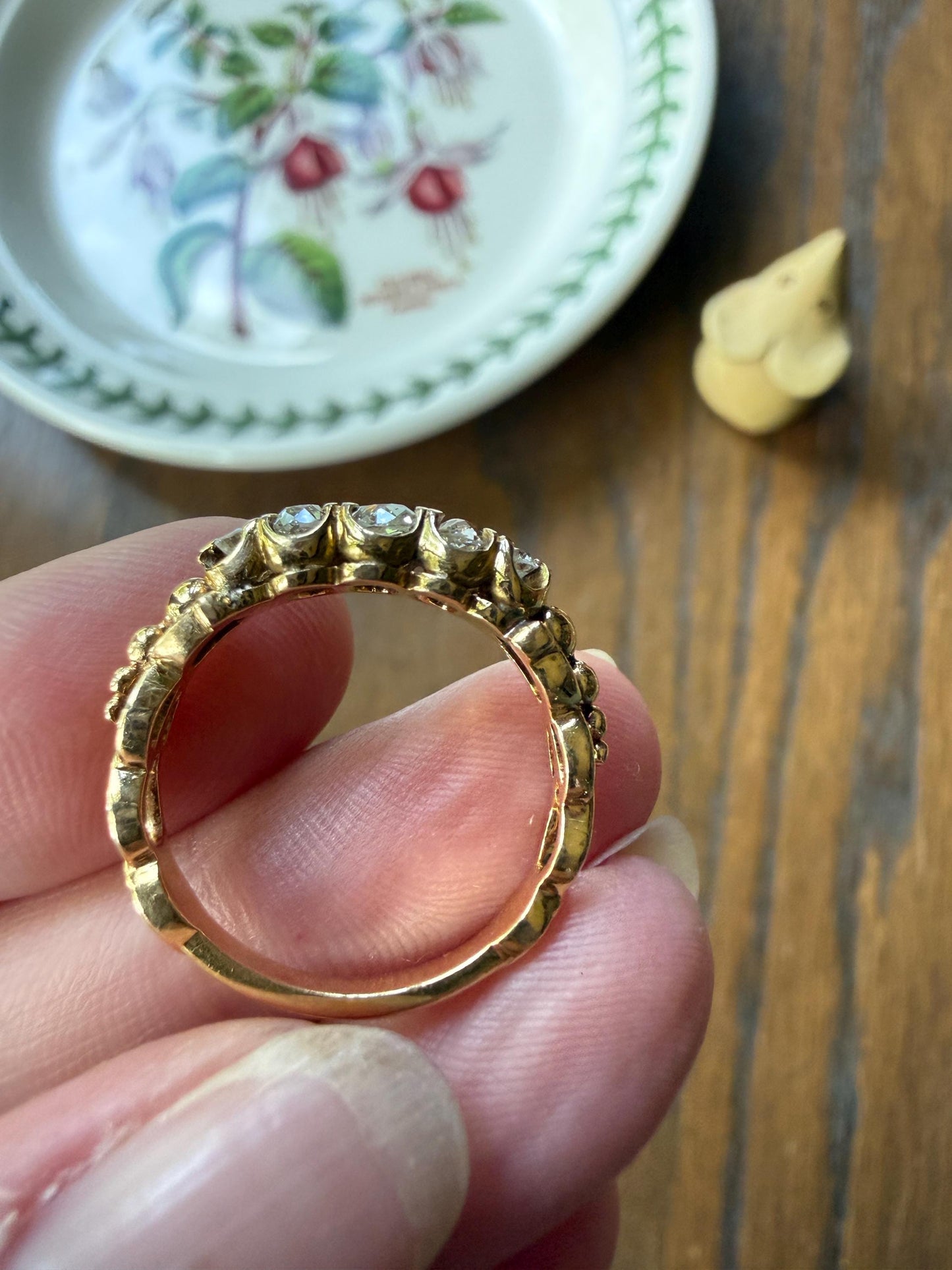 UNIQUE Ornate Victorian Five Stone Old Mine Cut Diamond Ring 18k Gold Antique Band Scroll Scallop Ball Rivet Gorgeousness