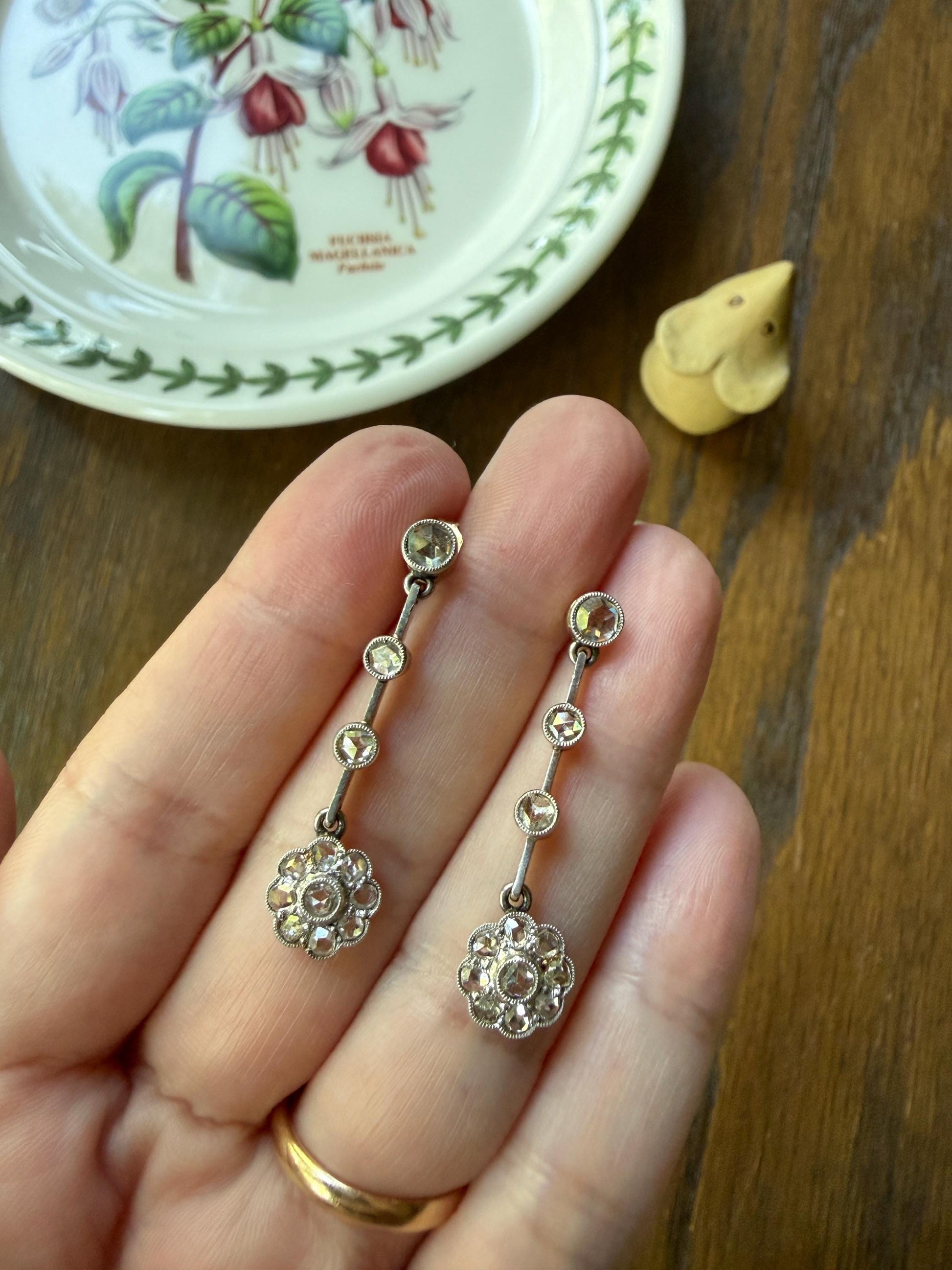 ANTIQUE Rose Cut DIAMOND Daisy Cluster Dangle Earrings French Belle Epoque 18k Gold Linear Drops Floral