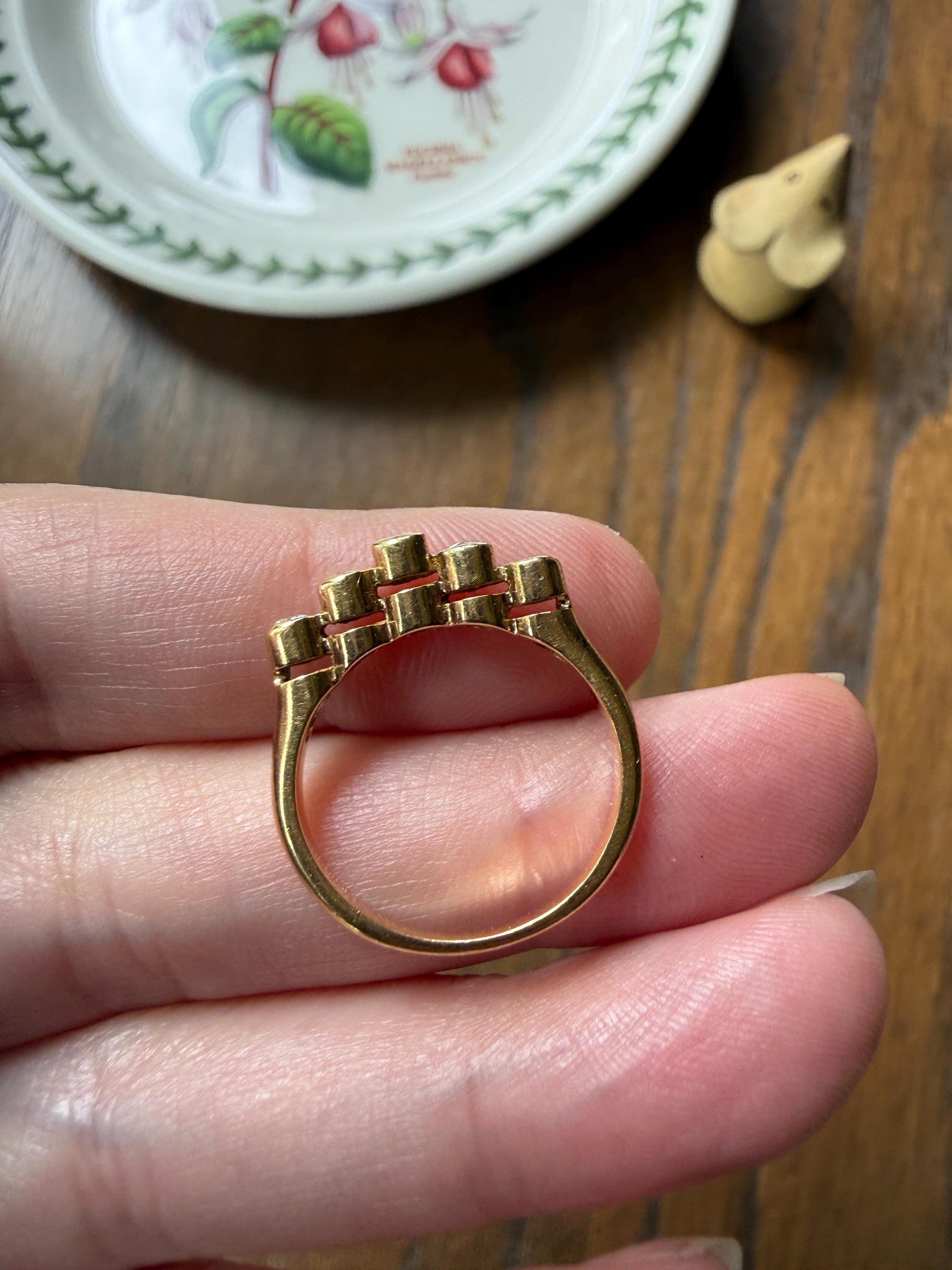 Vintage Five Stone DIAMOND Tiered Bezel Set Diamond Skinny Band 18k Gold Tall Crown Ring Minimalist Stacker