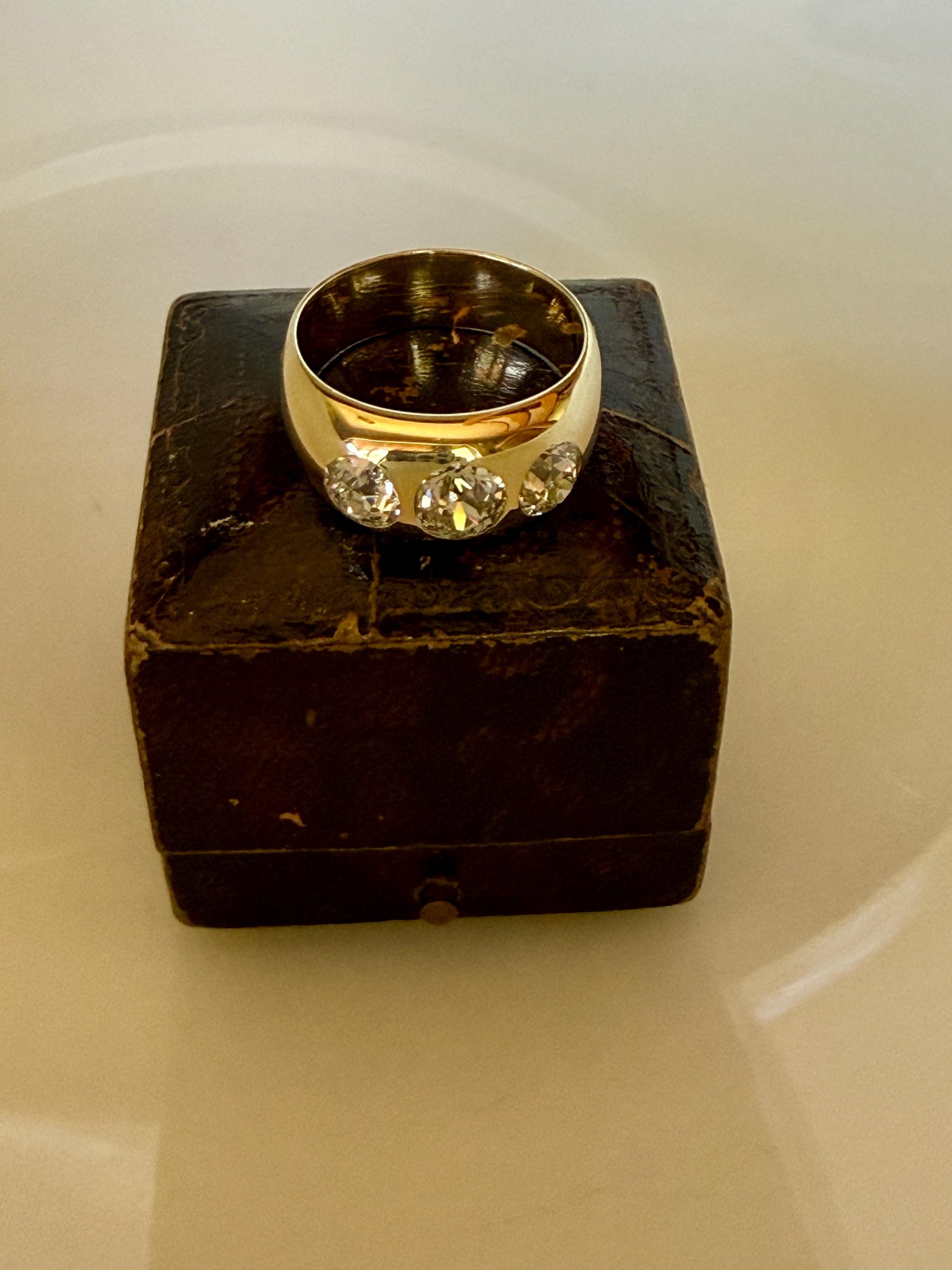 HEAVY Antique 2.4 Carats Natural Old Mine Cut Diamond Three Stone Gypsy Band 10.1g 14k Gold Stacker Ring Man Unisex Chunky