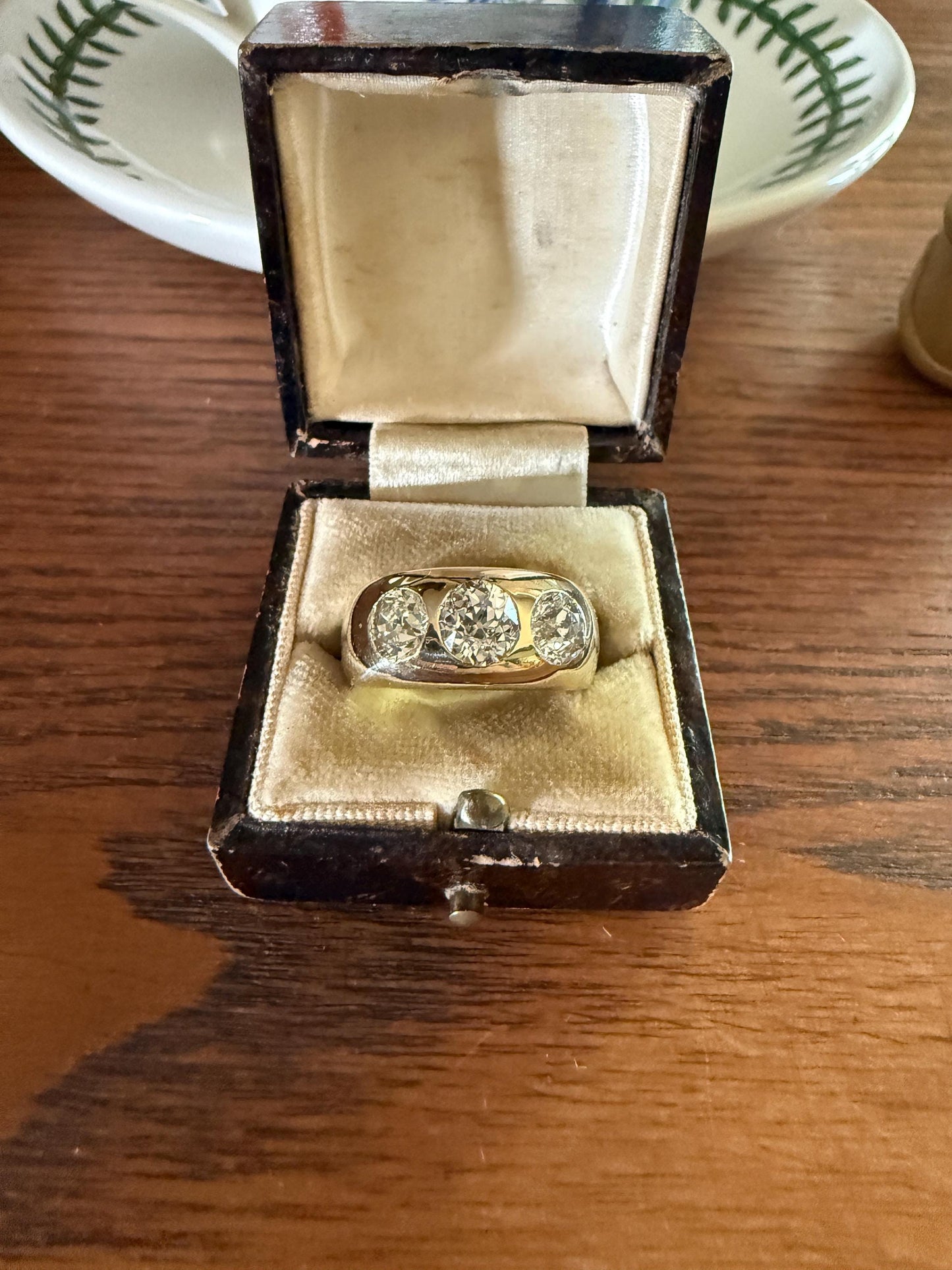 HEAVY Antique 2.4 Carats Natural Old Mine Cut Diamond Three Stone Gypsy Band 10.1g 14k Gold Stacker Ring Man Unisex Chunky