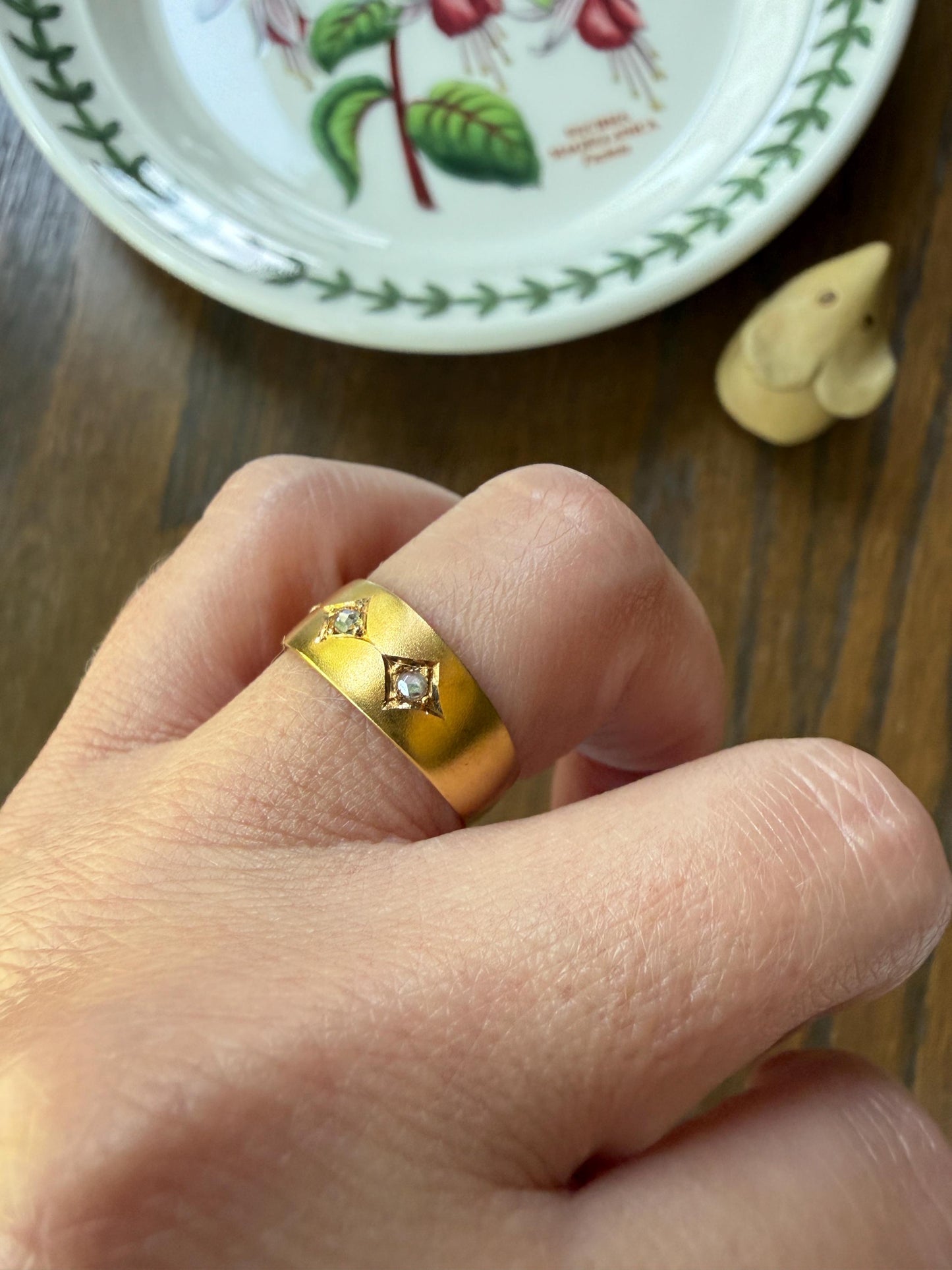 Antique Rose Cut DIAMOND Brushed Matte Finish 18k Gold Three Stone Ring Tapered Gypsy Cigar Band Geometric Stacker Pinky