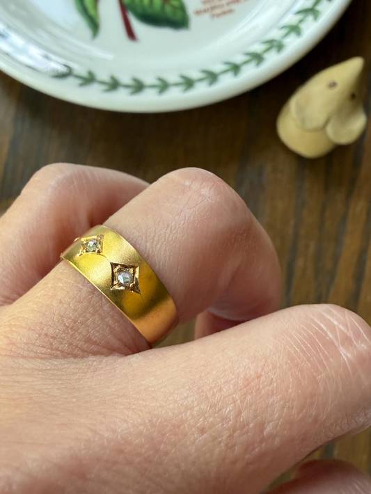 Antique Rose Cut DIAMOND Brushed Matte Finish 18k Gold Three Stone Ring Tapered Gypsy Cigar Band Geometric Stacker Pinky