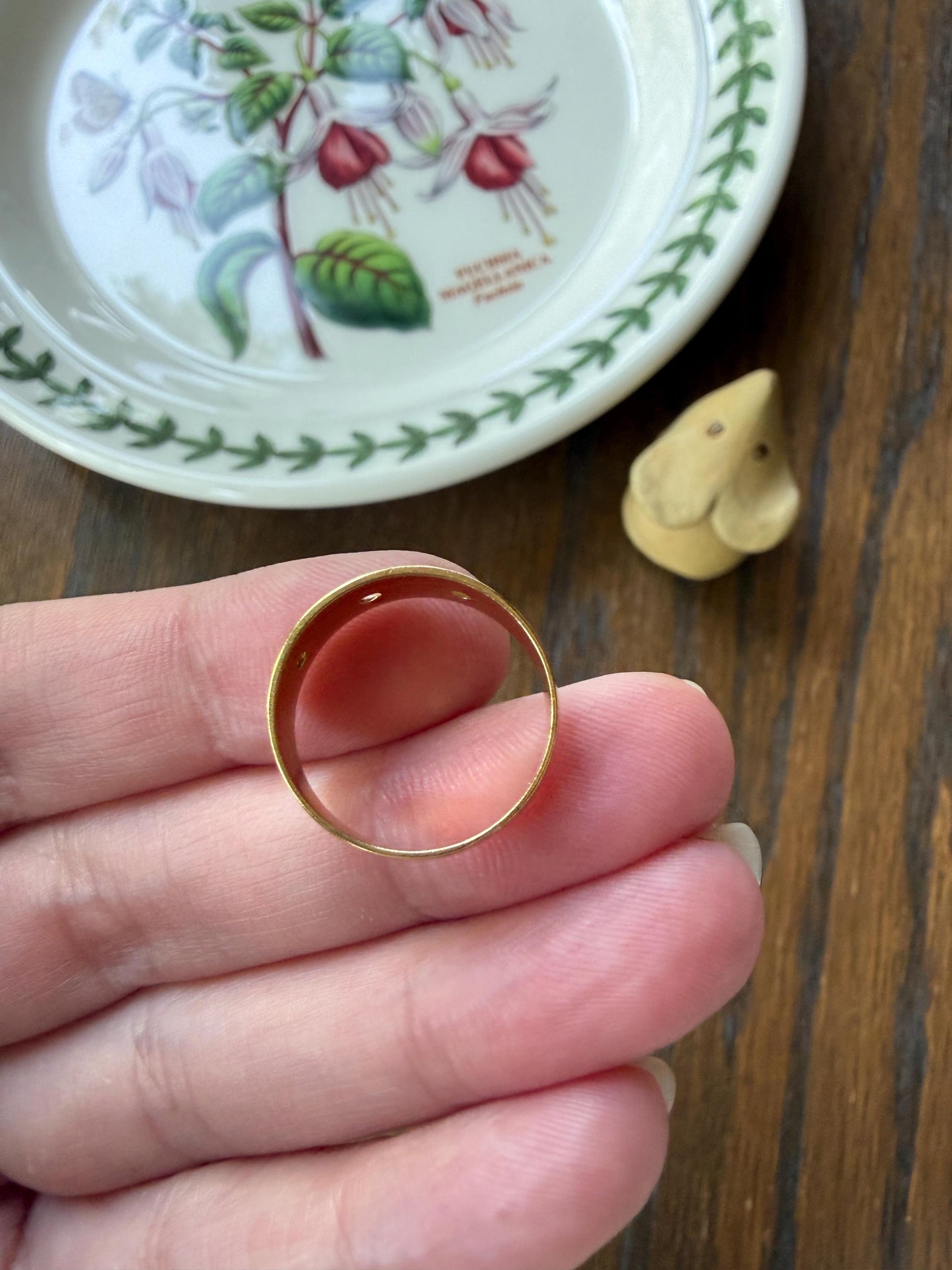 Antique Rose Cut DIAMOND Brushed Matte Finish 18k Gold Three Stone Ring Tapered Gypsy Cigar Band Geometric Stacker Pinky