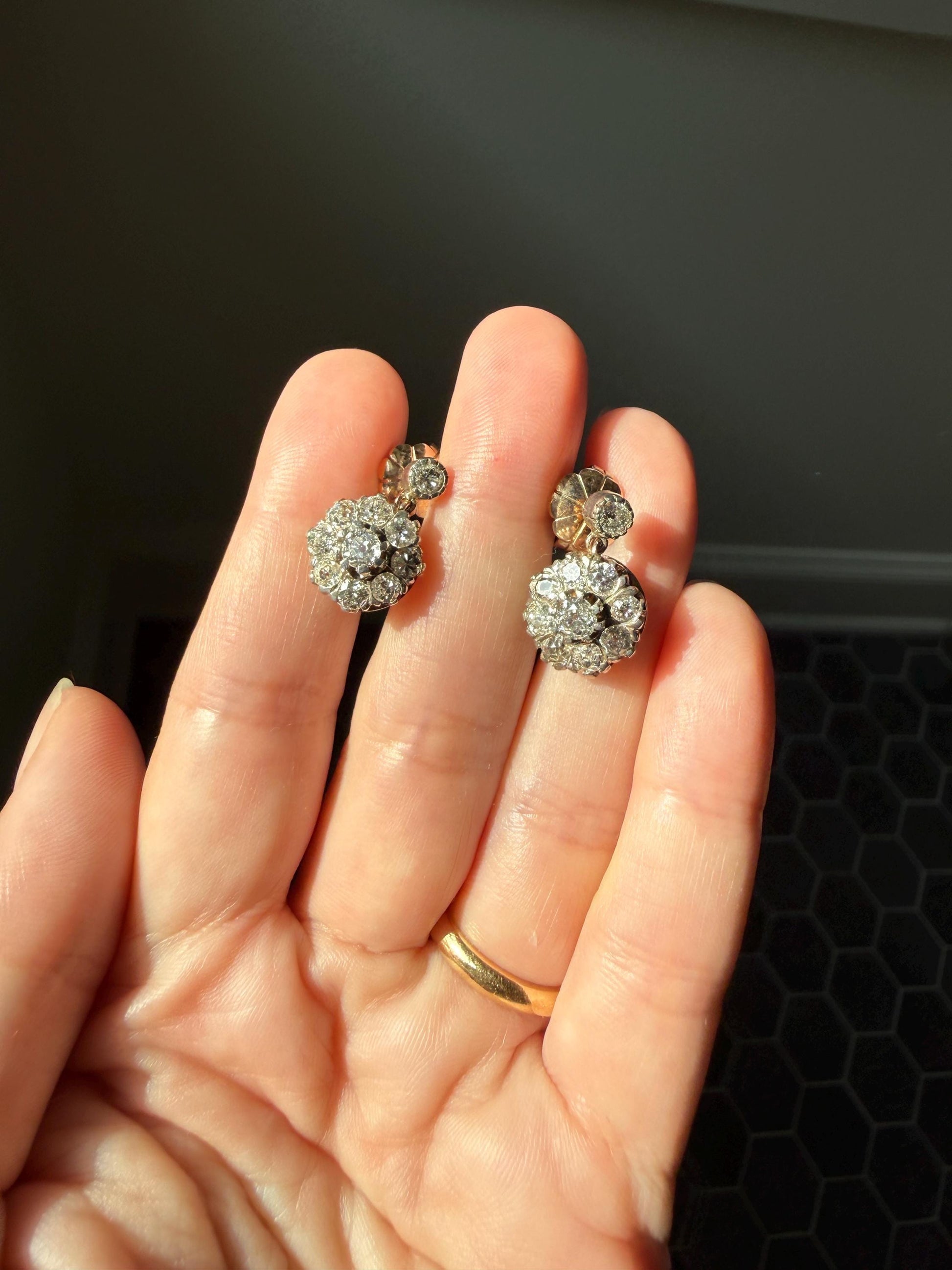 ANTIQUE 3 Carats Tdw Old Mine Brilliant Cut Diamond Daisy Cluster Dangle Earrings BOXED 10k Gold Silver 3Ctw