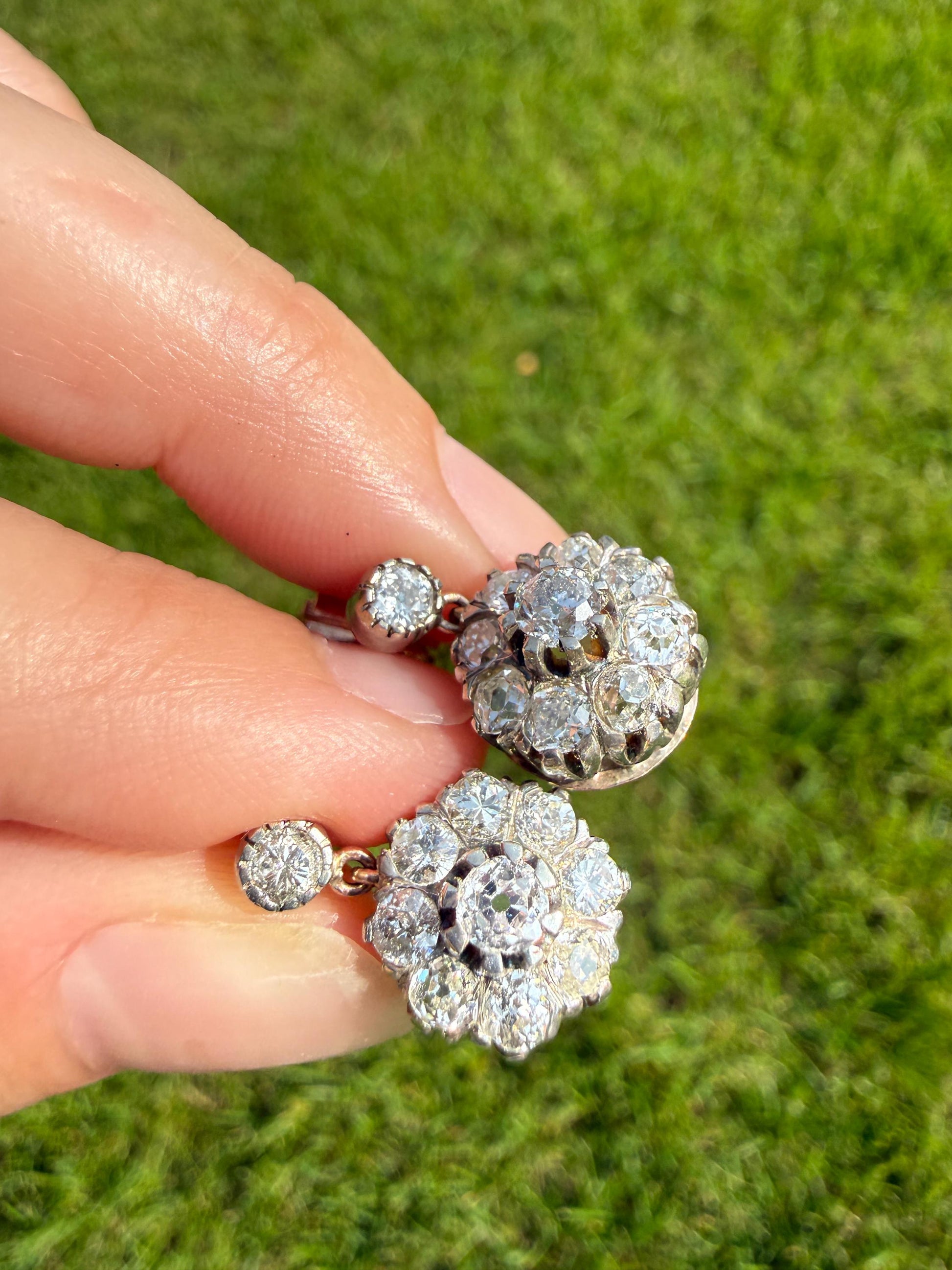 ANTIQUE 3 Carats Tdw Old Mine Brilliant Cut Diamond Daisy Cluster Dangle Earrings BOXED 10k Gold Silver 3Ctw