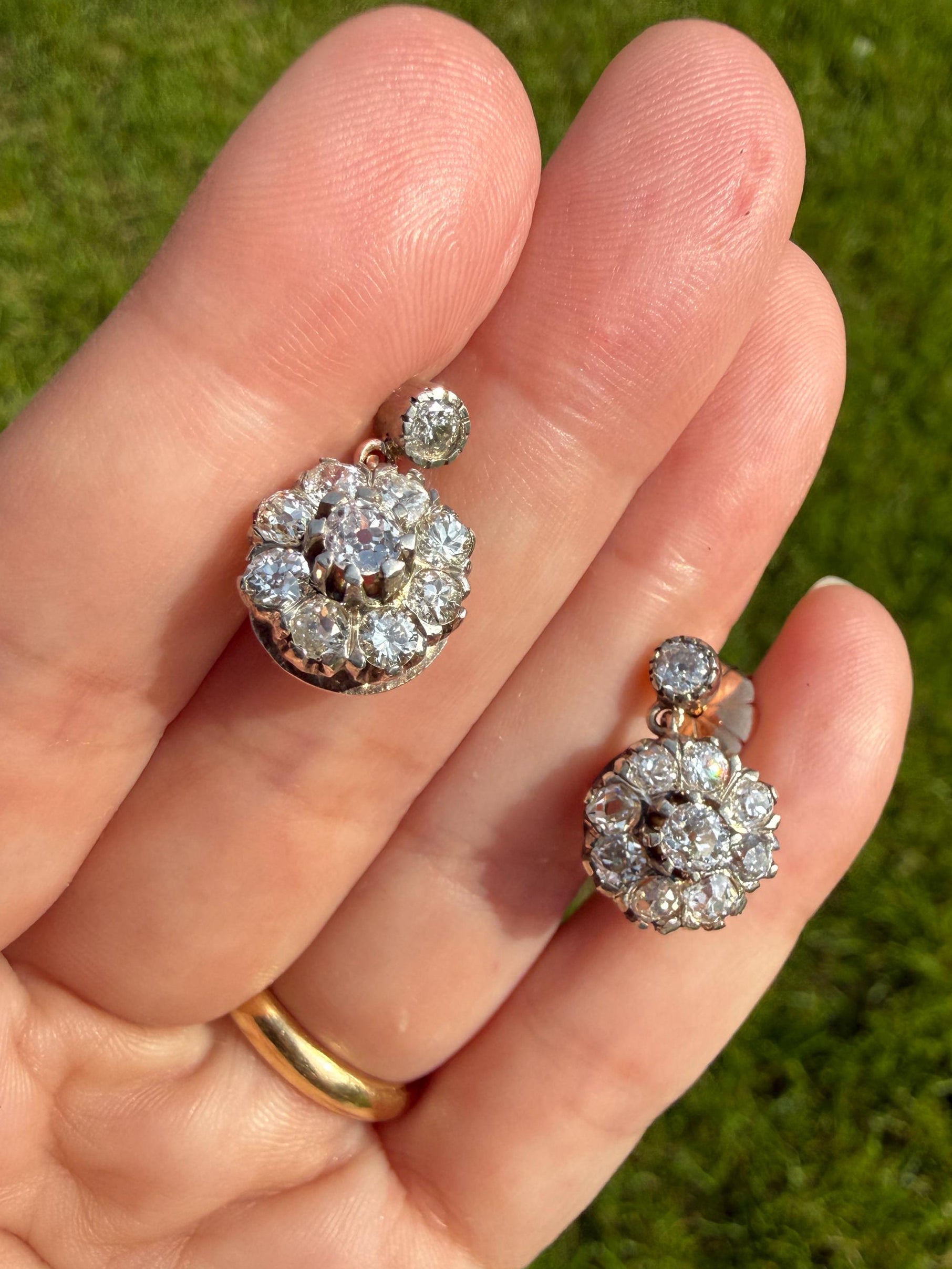 ANTIQUE 3 Carats Tdw Old Mine Brilliant Cut Diamond Daisy Cluster Dangle Earrings BOXED 10k Gold Silver 3Ctw