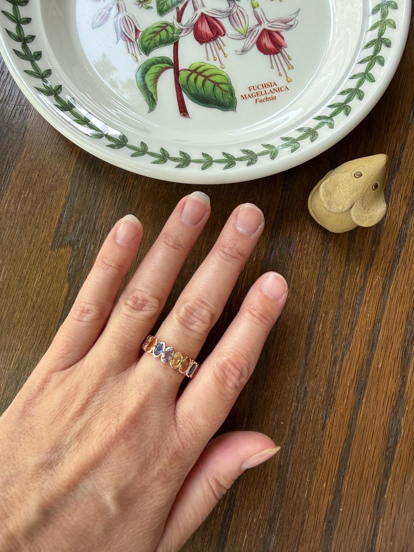 Natural Rainbow SAPPHIRES 3.5 Carats Oval Bezel Set Eternity Band 18k Rose Gold Ring Blue Yellow Green Pink