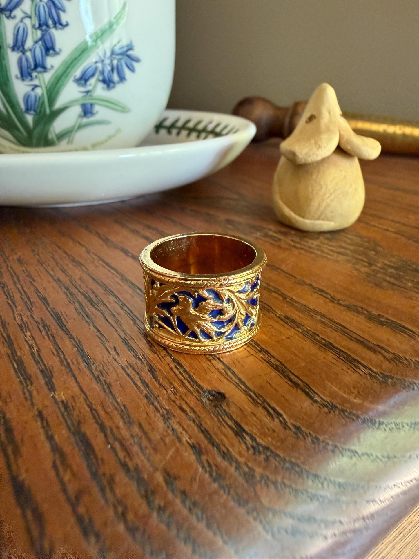 HEAVY Vintage BIRD Floral Leaf Cigar Band 14.5g 18k Gold Cobalt Blue Enamel Arabesque 13.5mm Wide Eternity Figural Stacker