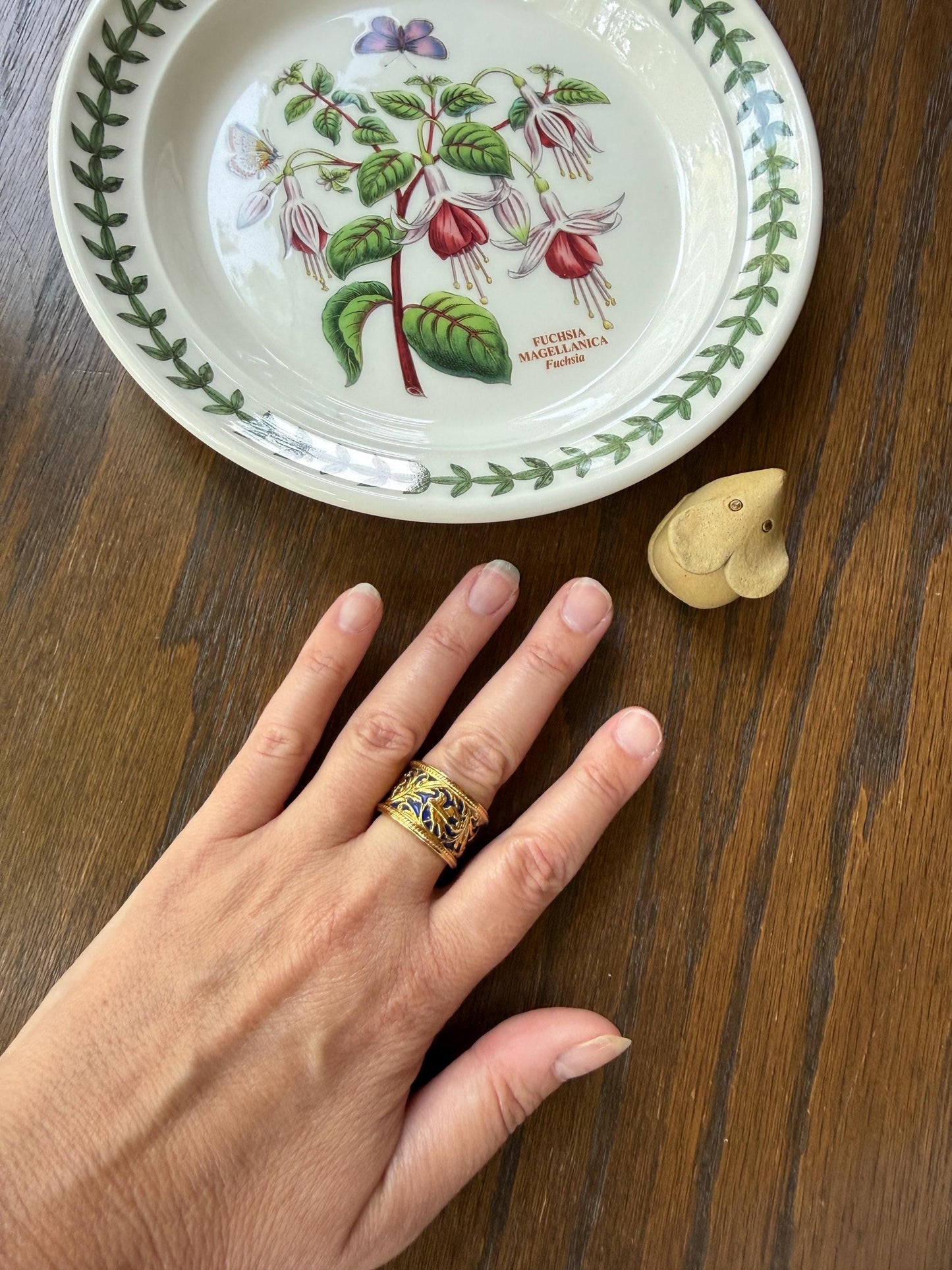 HEAVY Vintage BIRD Floral Leaf Cigar Band 14.5g 18k Gold Cobalt Blue Enamel Arabesque 13.5mm Wide Eternity Figural Stacker