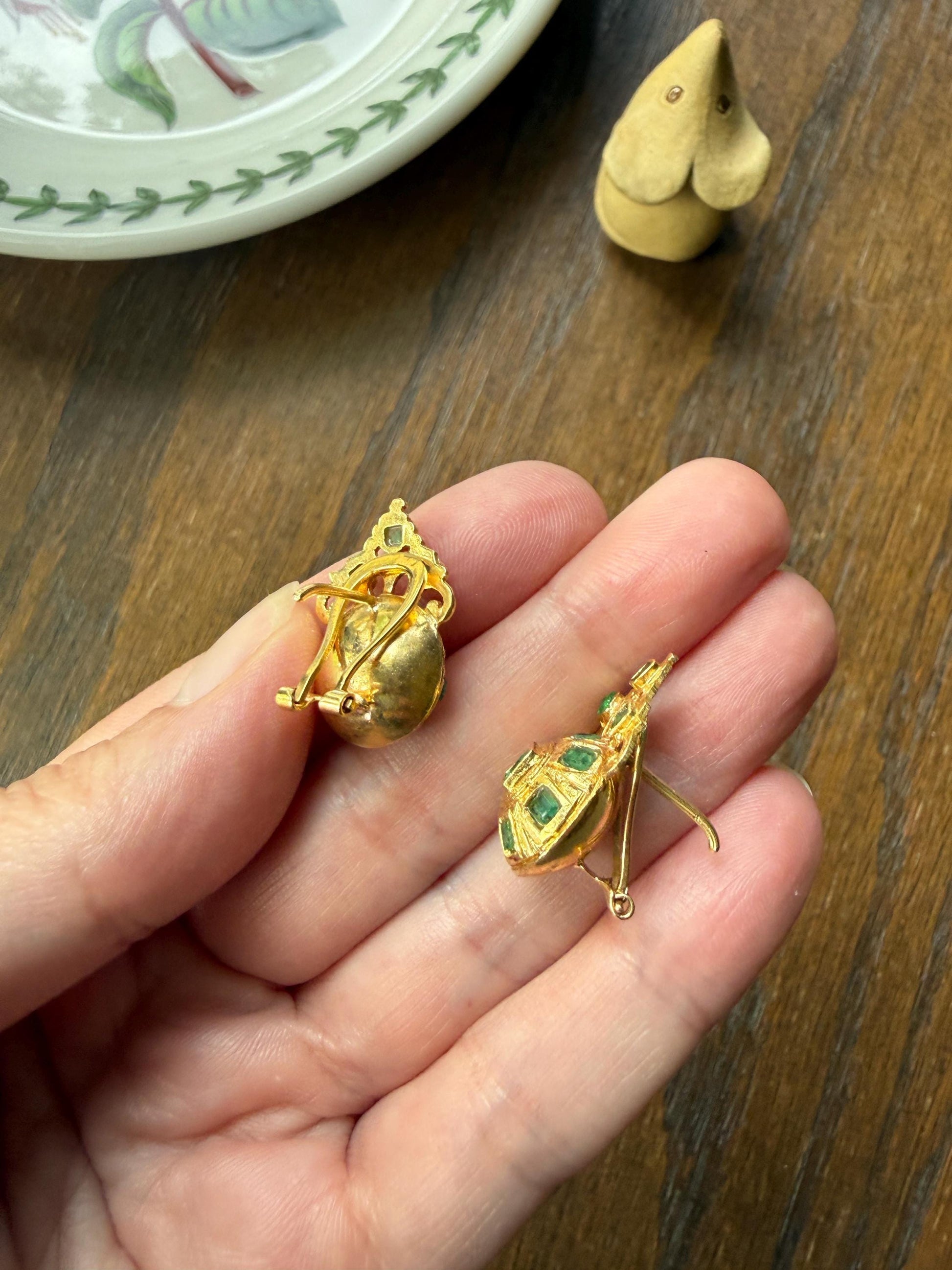 ANTIQUE Iberian 22 Natural Square Cut EMERALD Early 1900s Georgian Revival Crowned Domed Stud Earrings 18k Gold Baroque Style Green Engraved