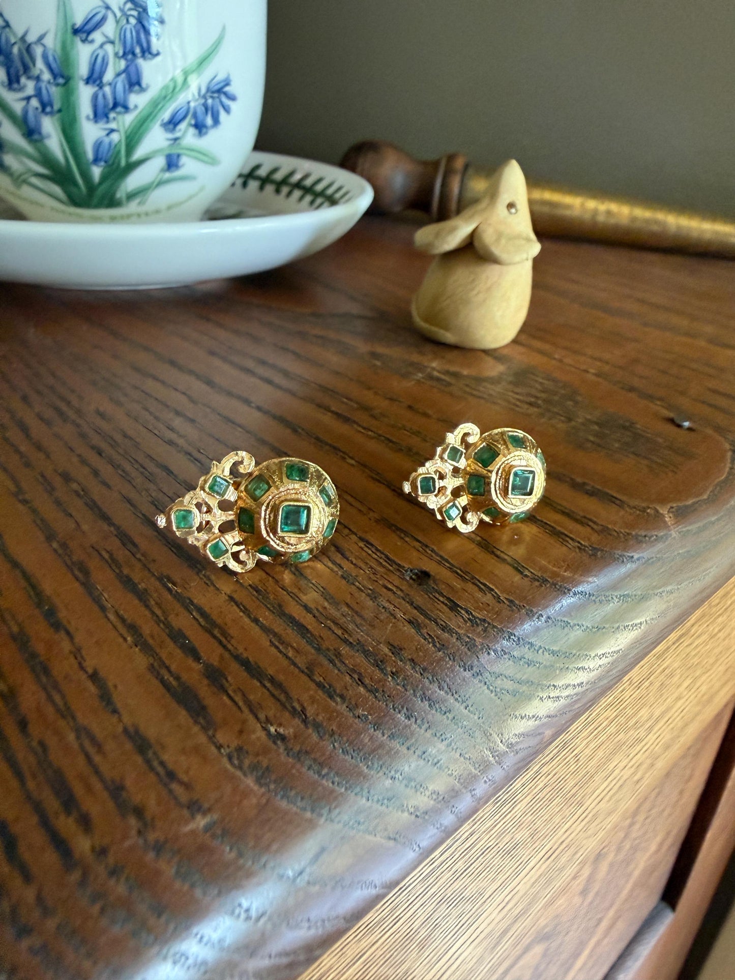 ANTIQUE Iberian 22 Natural Square Cut EMERALD Early 1900s Georgian Revival Crowned Domed Stud Earrings 18k Gold Baroque Style Green Engraved