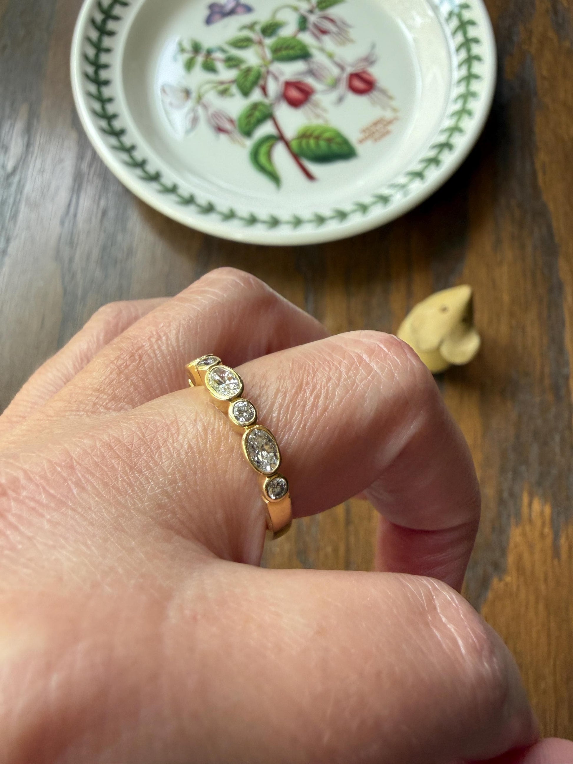 Vintage Seven Stone Oval and Round DIAMOND East West Skinny Band 18k Gold Ring Minimalist Stacker Half Hoop