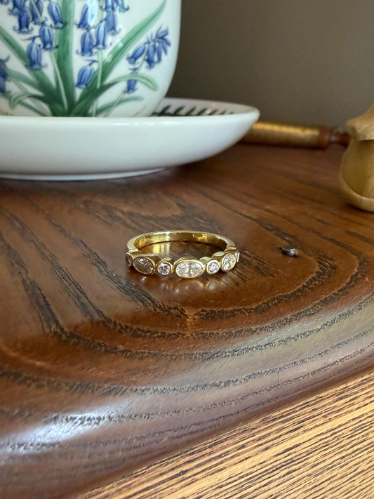 Vintage Seven Stone Oval and Round DIAMOND East West Skinny Band 18k Gold Ring Minimalist Stacker Half Hoop