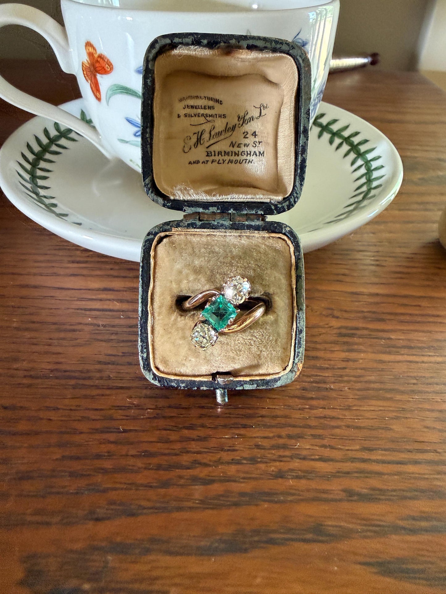 Antique Natural EMERALD & 1.2 Carat Old Mine Cut DIAMONDS Ring Swirl Bypass Band 14k Rose Gold Art Nouveau Green Sparkle