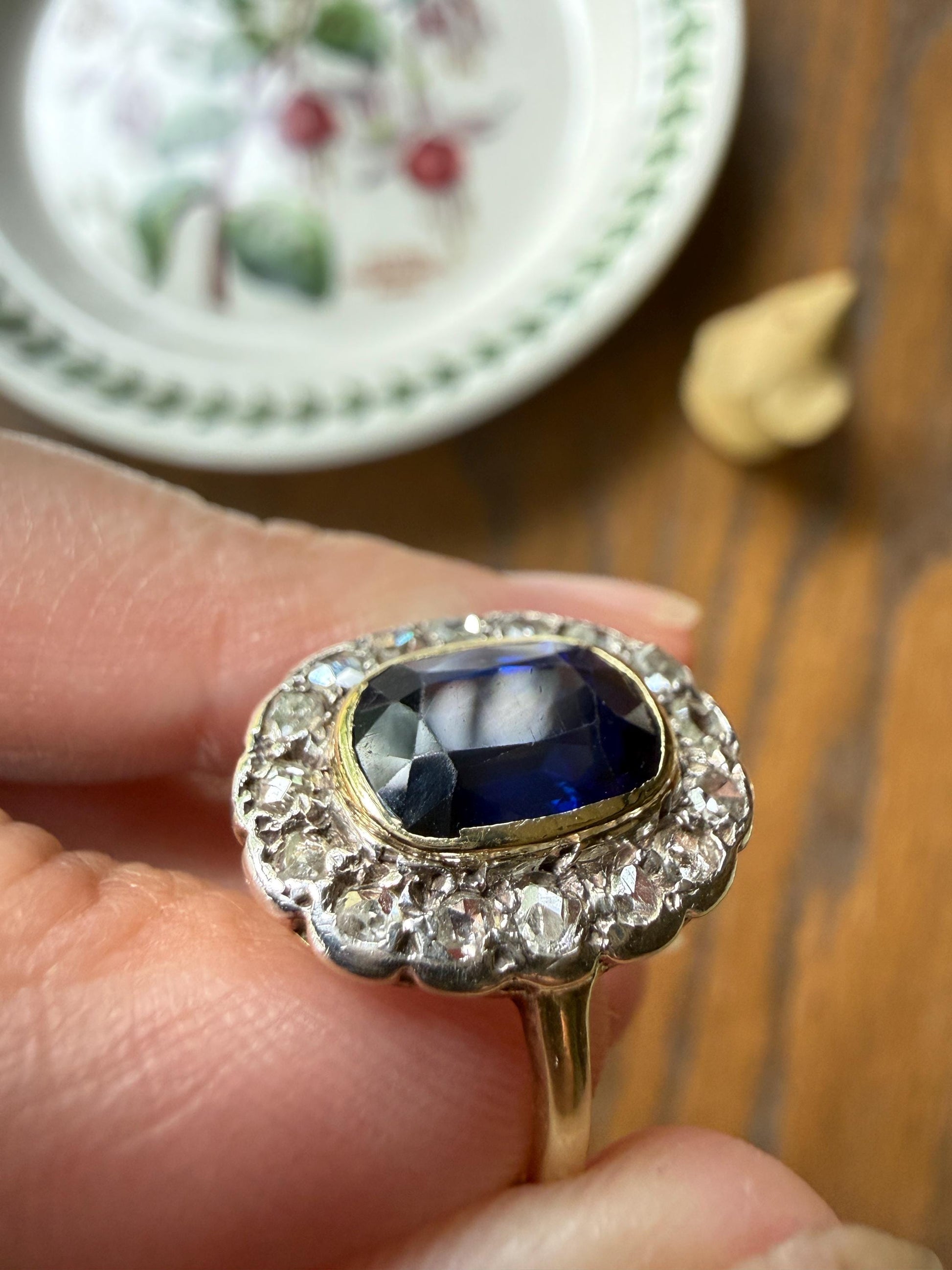 SAPPHIRE Rose Cut Diamond Halo French Antique Ring 18k Gold Silver Belle Epoque Ring Scalloped Blue Sparkle Edwardian early 1900s