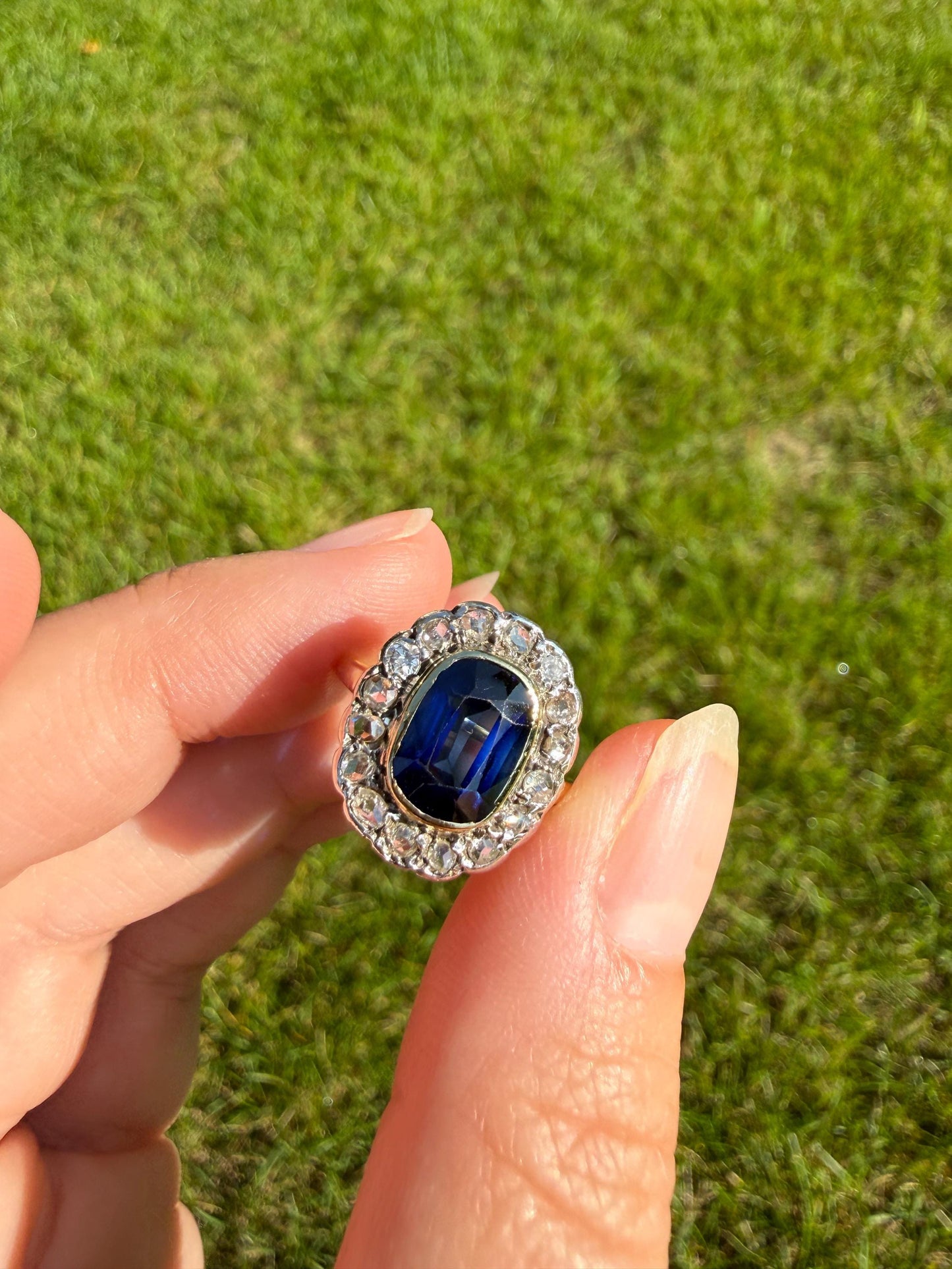 SAPPHIRE Rose Cut Diamond Halo French Antique Ring 18k Gold Silver Belle Epoque Ring Scalloped Blue Sparkle Edwardian early 1900s