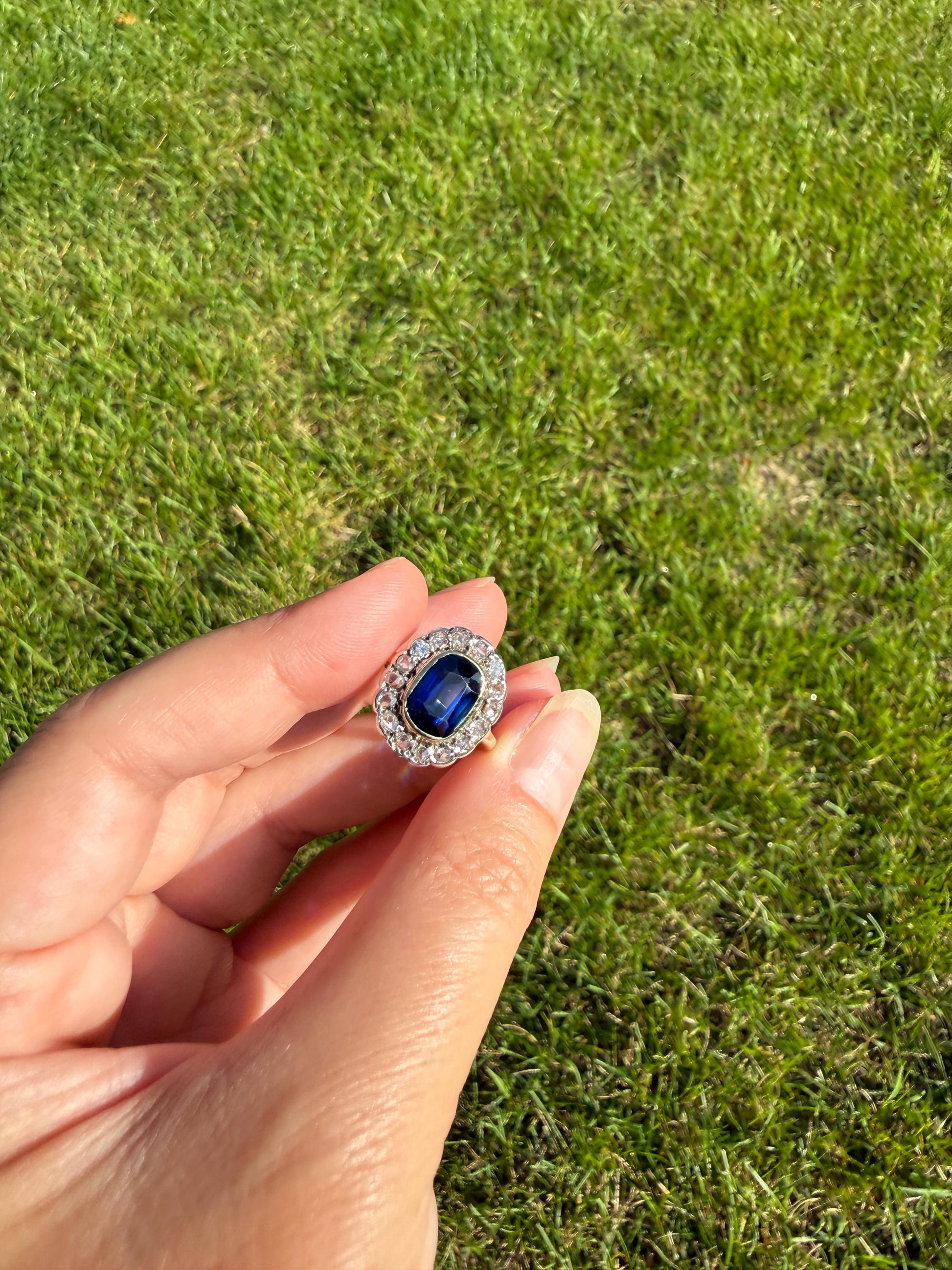 SAPPHIRE Rose Cut Diamond Halo French Antique Ring 18k Gold Silver Belle Epoque Ring Scalloped Blue Sparkle Edwardian early 1900s