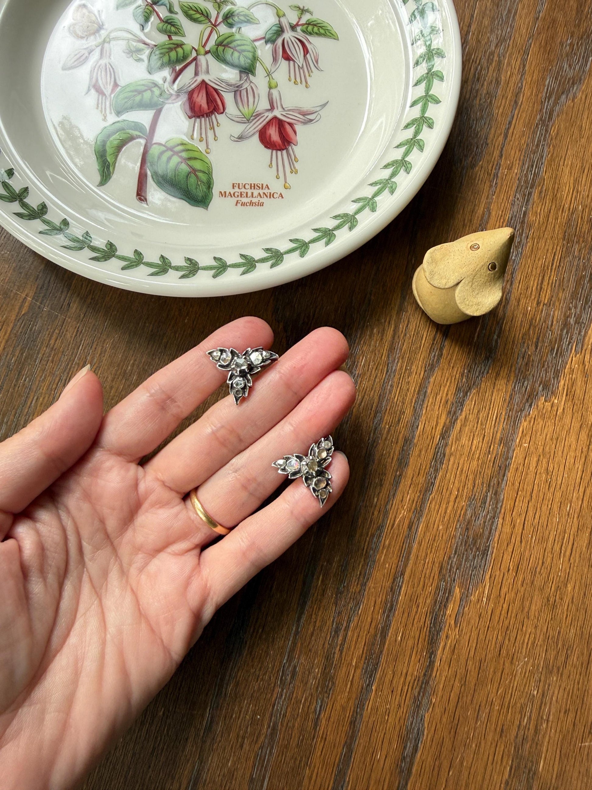 LEAF Georgian ANTIQUE Figural STUD Earrings Rose Cut Diamonds 18k Gold Silver Top Large Scale Spready Sparkle