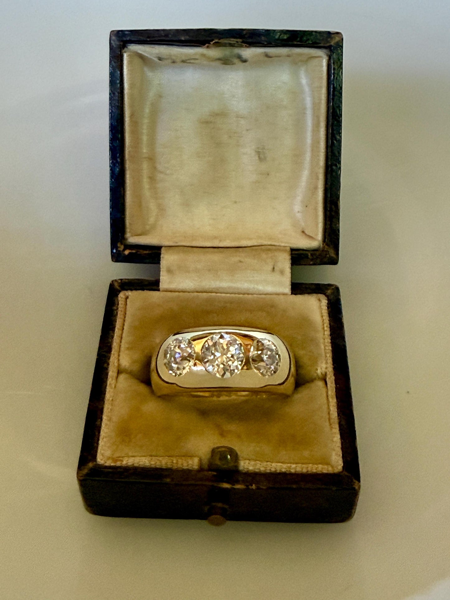 HEAVY Antique 2.4 Carats Natural Old Mine Cut Diamond Three Stone Gypsy Band 10.1g 14k Gold Stacker Ring Man Unisex Chunky
