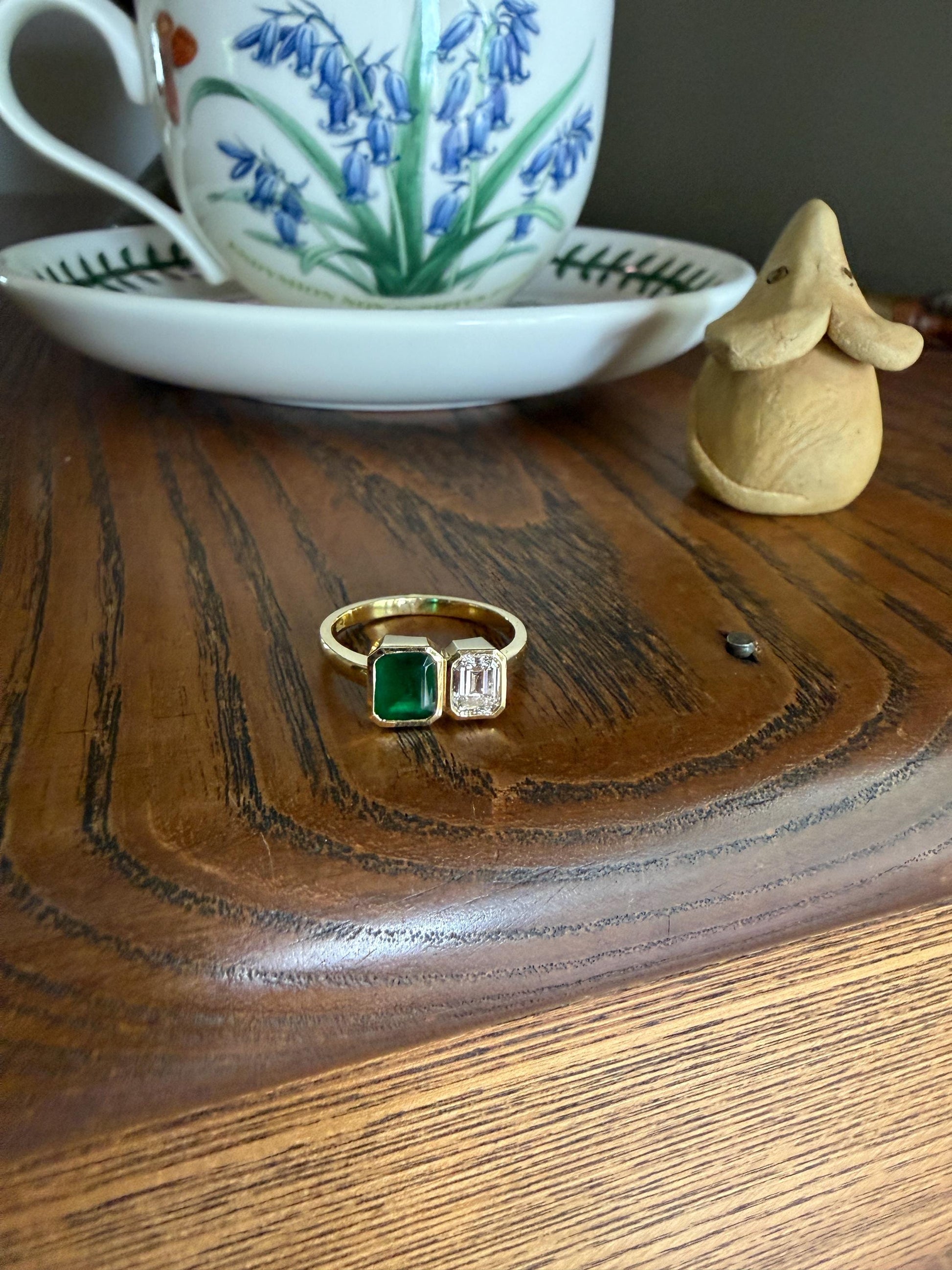 Vintage Emerald Cut Diamond Natural Green Emerald Toi et Moi Ring French 18k Gold Bezel Set Geometric Stacker Ring Unique Engagement