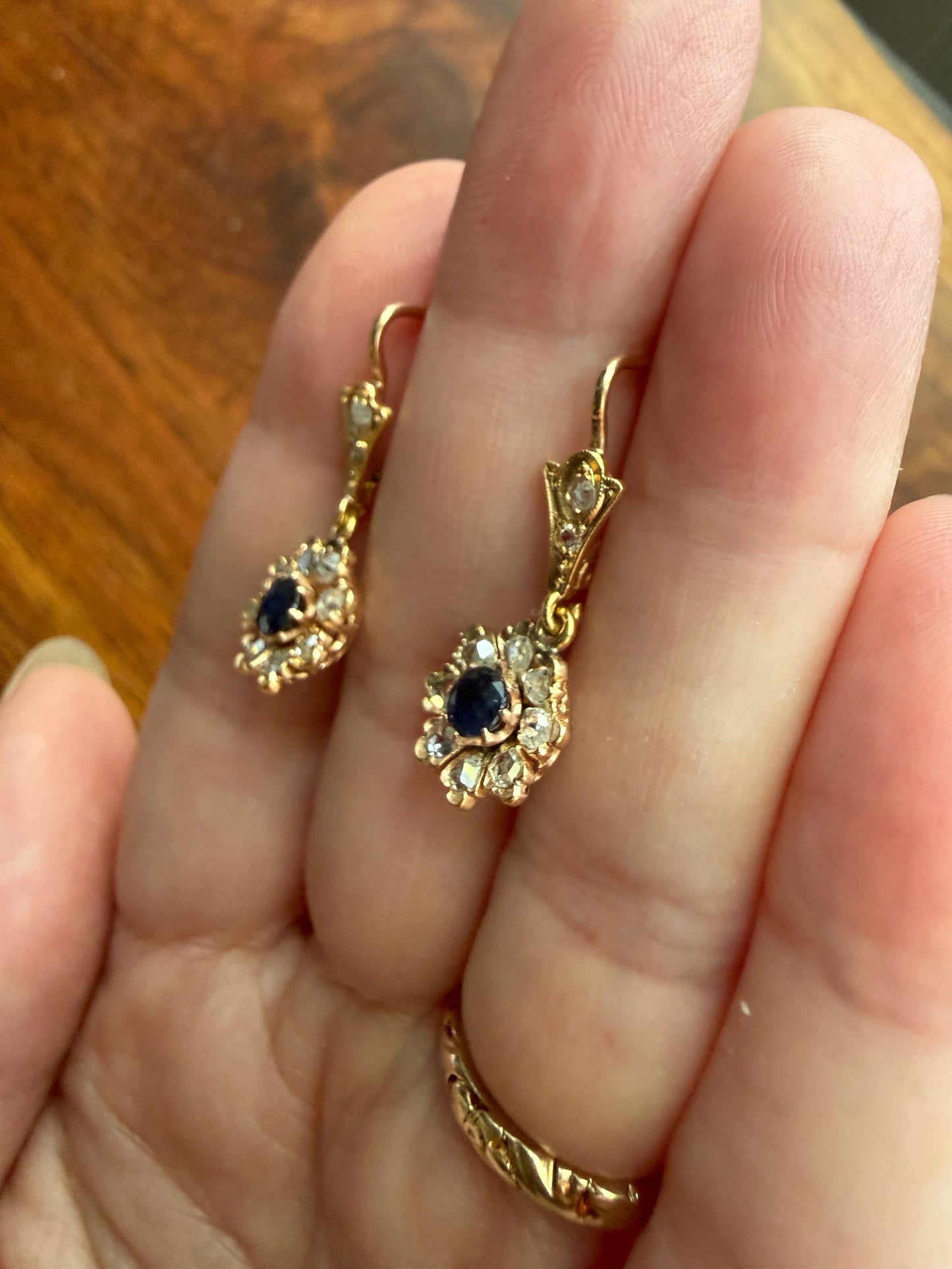 ANTIQUE Rose Cut DIAMOND Natural Blue SAPPHIRE Floral Daisy Cluster Dangle Earrings 18k Gold Rosy Linear Drops Flower Petals