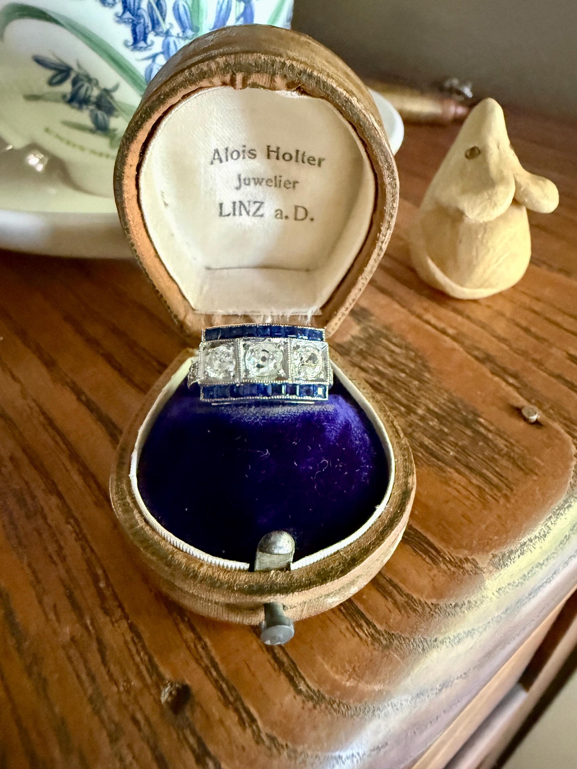Vintage 1.25 Carat Transitional Old Mine Cut Diamond Natural Sapphire Ring 18k White Gold Carre Blue Art Deco Geometric Stacker Band