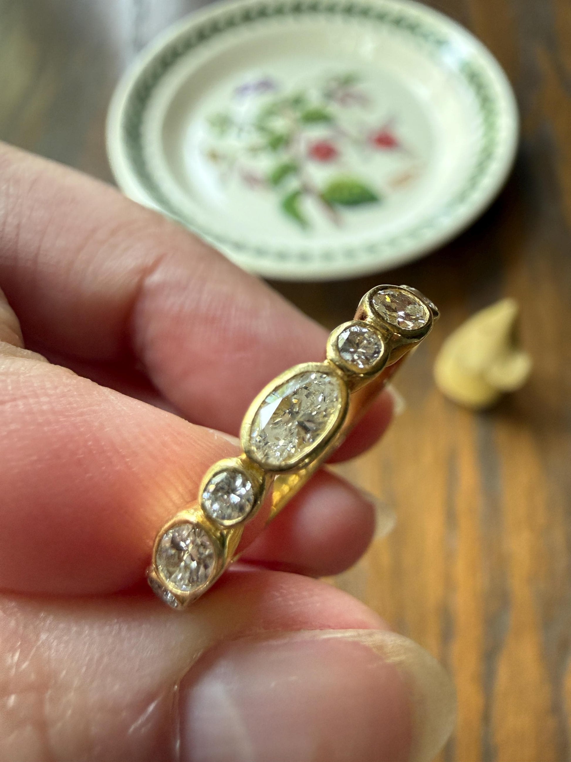Vintage Seven Stone Oval and Round DIAMOND East West Skinny Band 18k Gold Ring Minimalist Stacker Half Hoop