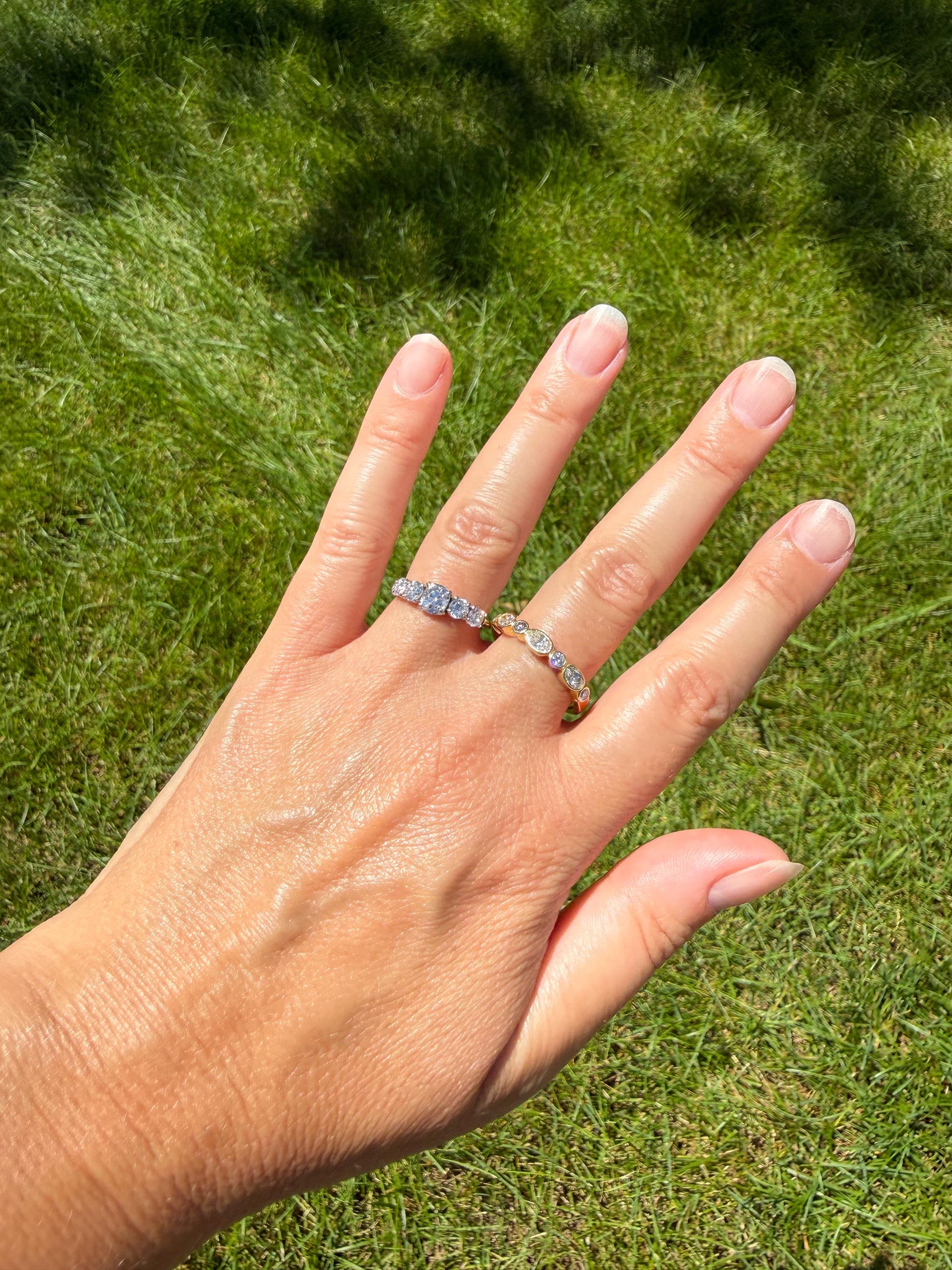 Vintage Seven Stone Oval and Round DIAMOND East West Skinny Band 18k Gold Ring Minimalist Stacker Half Hoop