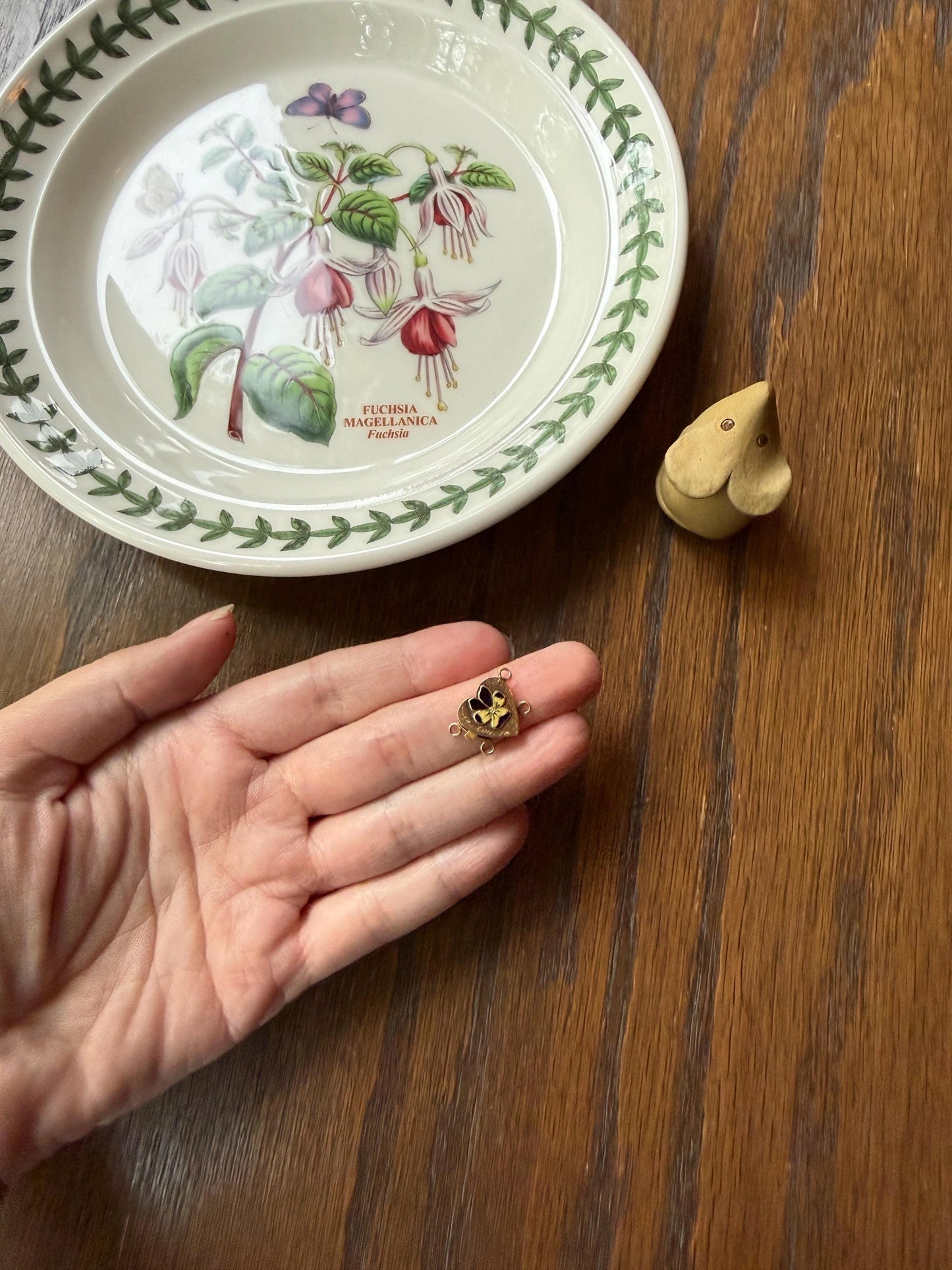 Louise's HEART from c1809 Pansy Floral Figural CLASP Pendant Purple Yellow Enamel Georgian Era 18k Gold Solid Engraved Bracelet Charm Parts