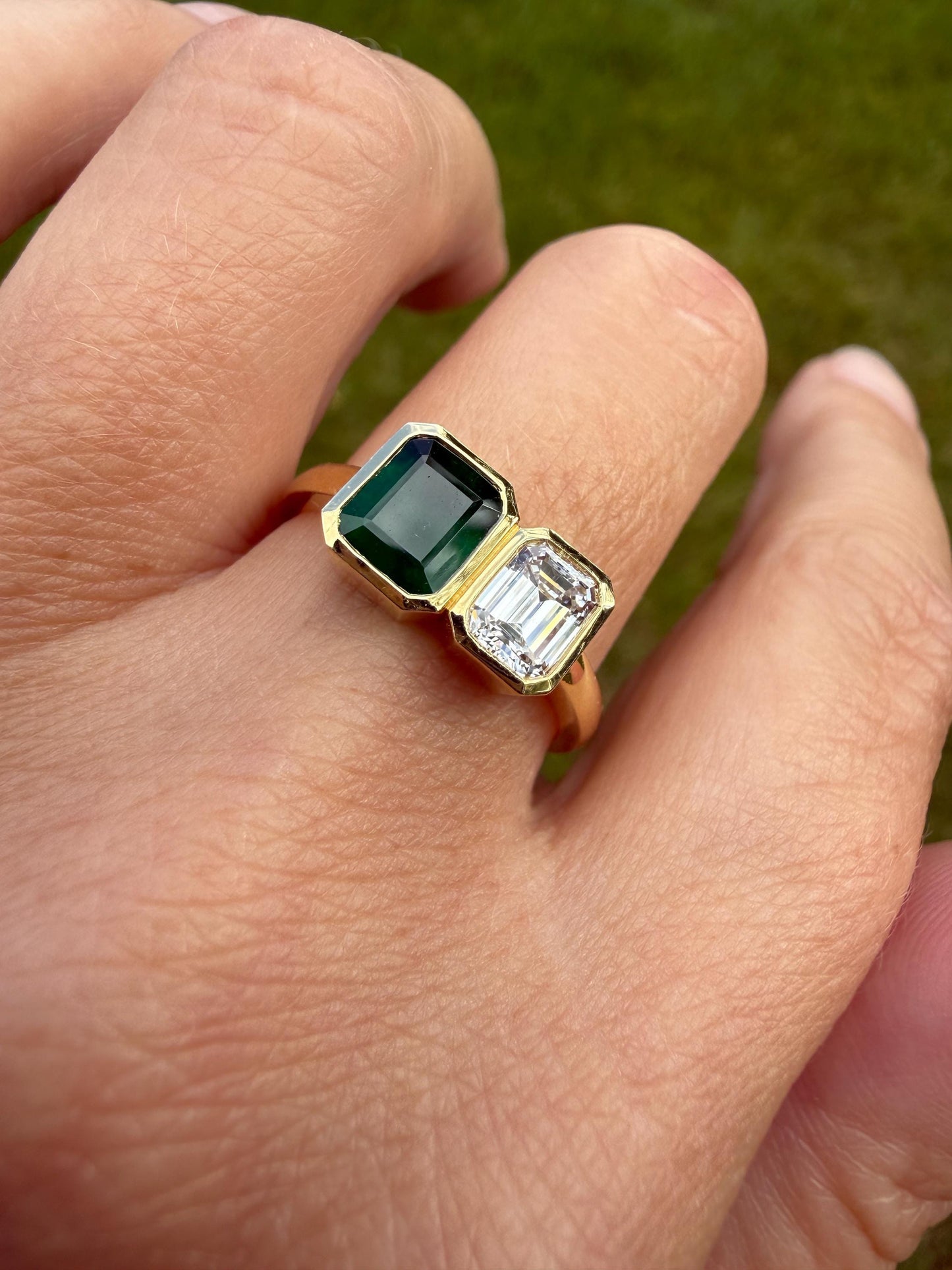 Vintage Emerald Cut Diamond Natural Green Emerald Toi et Moi Ring French 18k Gold Bezel Set Geometric Stacker Ring Unique Engagement