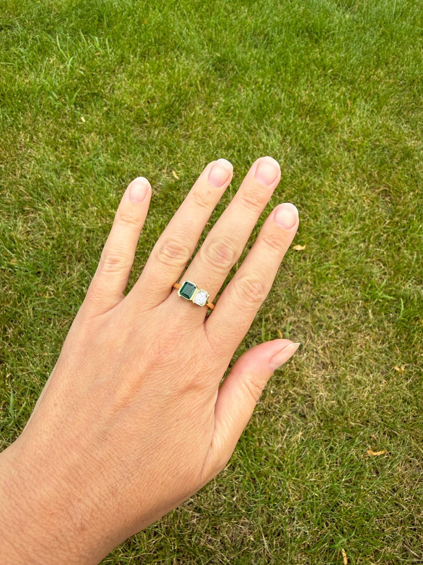 Vintage Emerald Cut Diamond Natural Green Emerald Toi et Moi Ring French 18k Gold Bezel Set Geometric Stacker Ring Unique Engagement