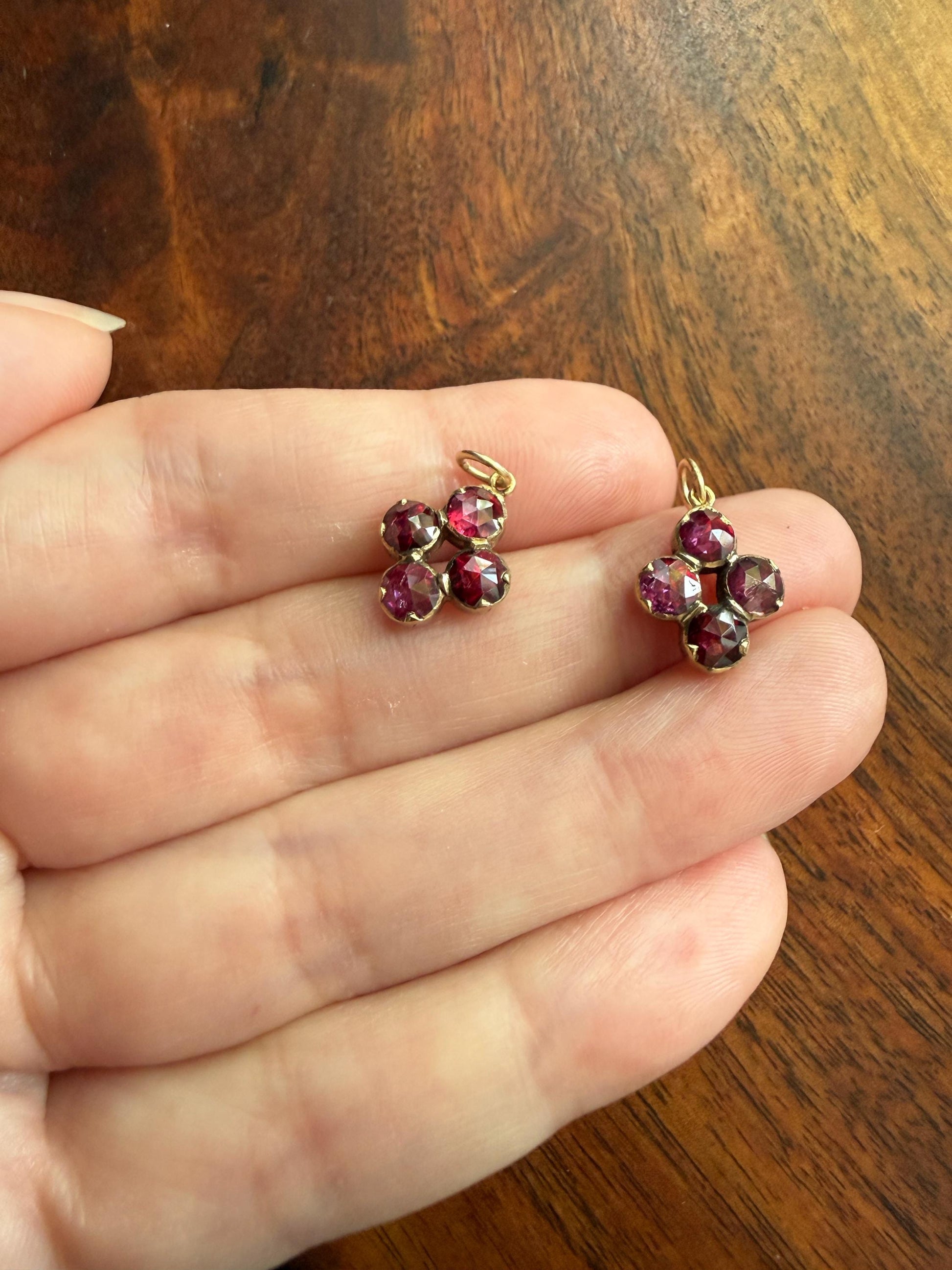 Quatrefoil Cluster One ANTIQUE Juicy Perpignan GARNET Pendant Bracelet Charm 18k 14k Gold Victorian Minimalist Glowing Pink Red Purple