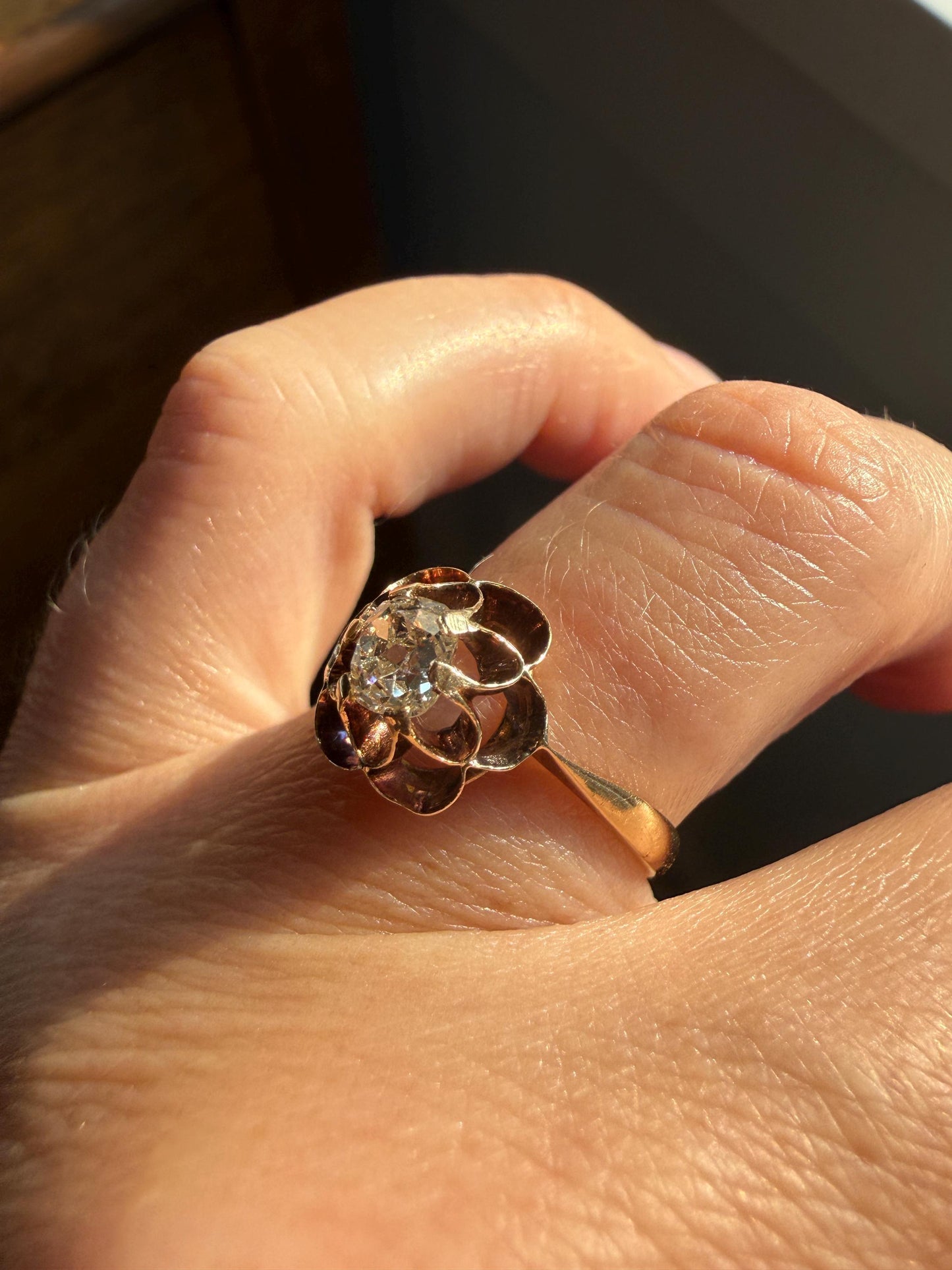 French VICTORIAN 18k Gold Buttercup Ring Old MINE Cut DIAMOND Ring Engagement Solitaire Ornate Antique Stacker Romantic Gift